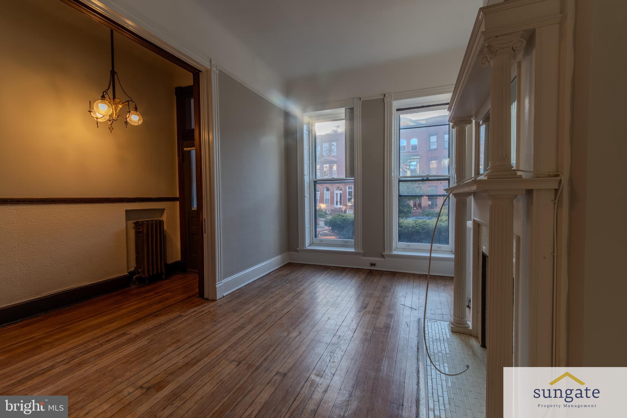 CHARLES VILLAGE - Residential Lease