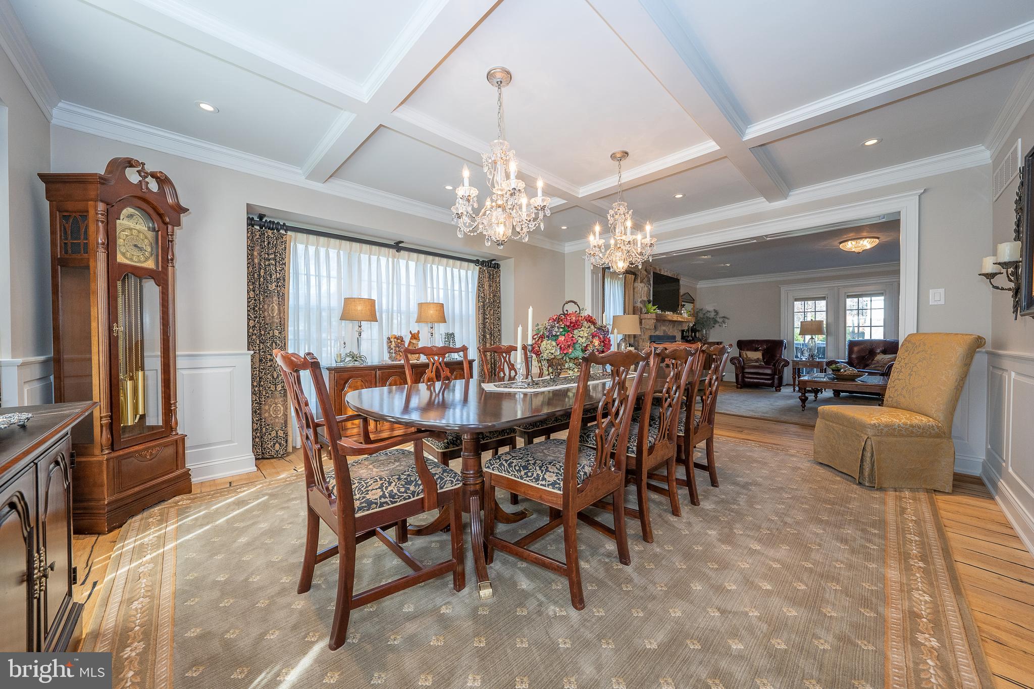 NEWTOWN SQ - Residential