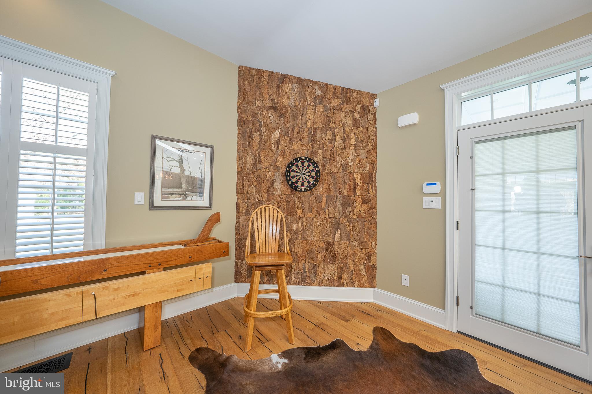 NEWTOWN SQ - Residential