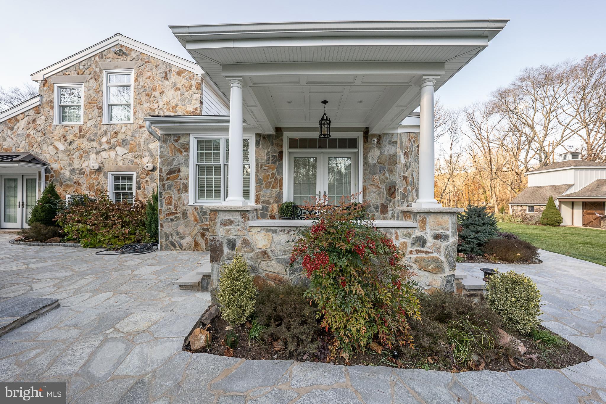 NEWTOWN SQ - Residential