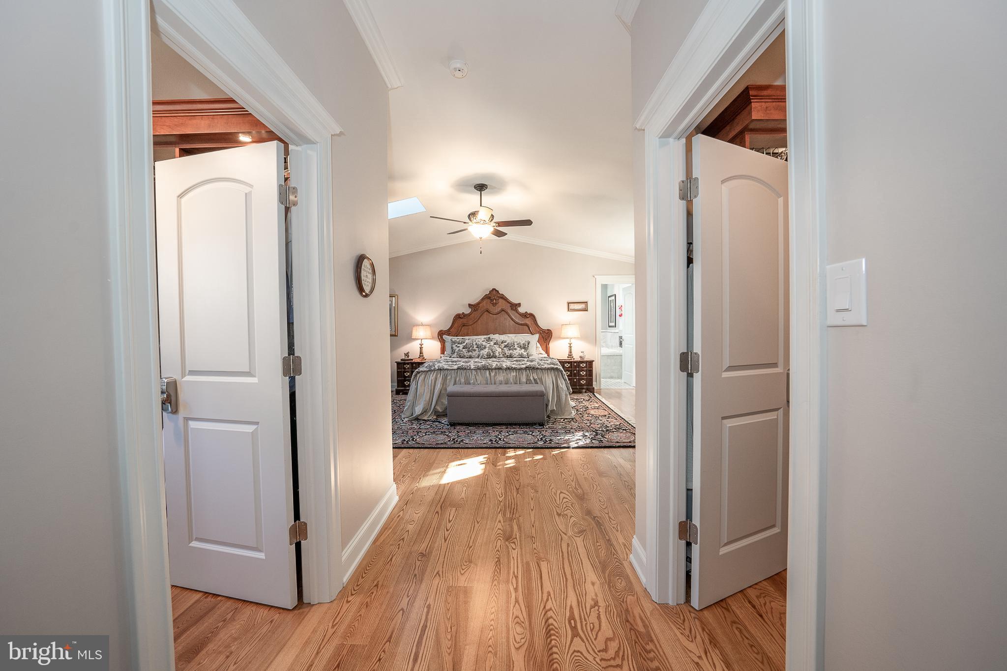 NEWTOWN SQ - Residential