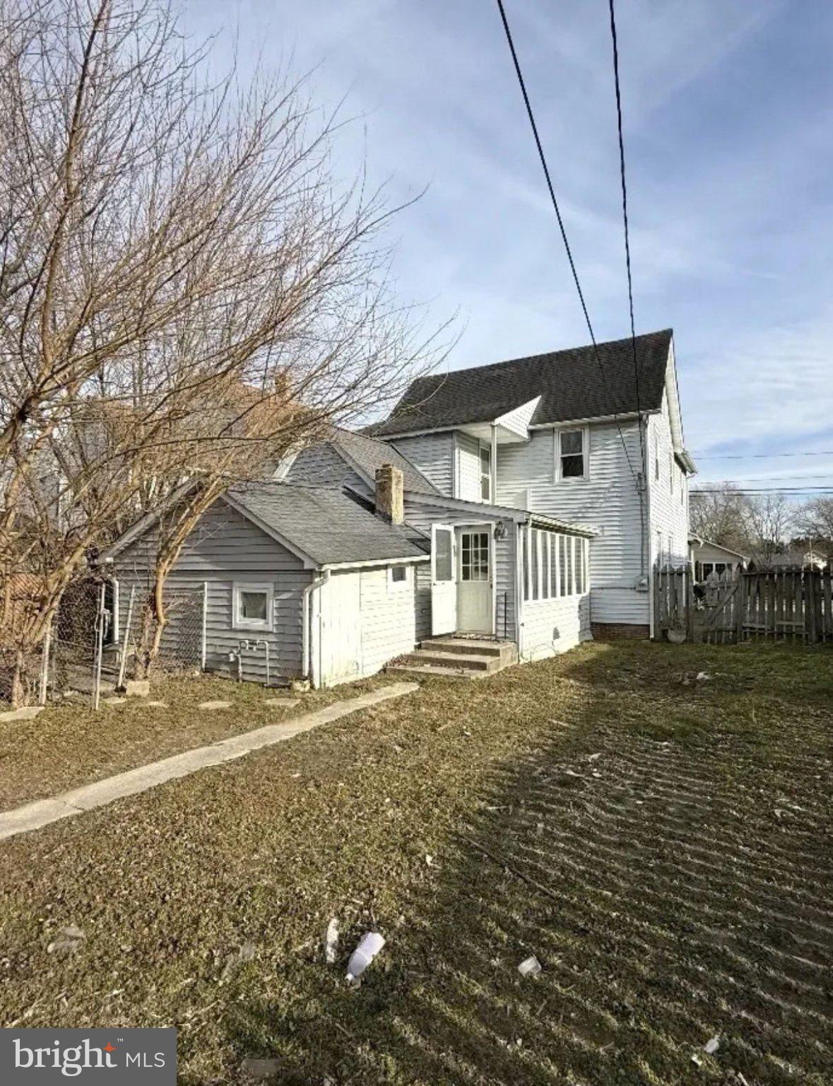217 COMMERCE STREET