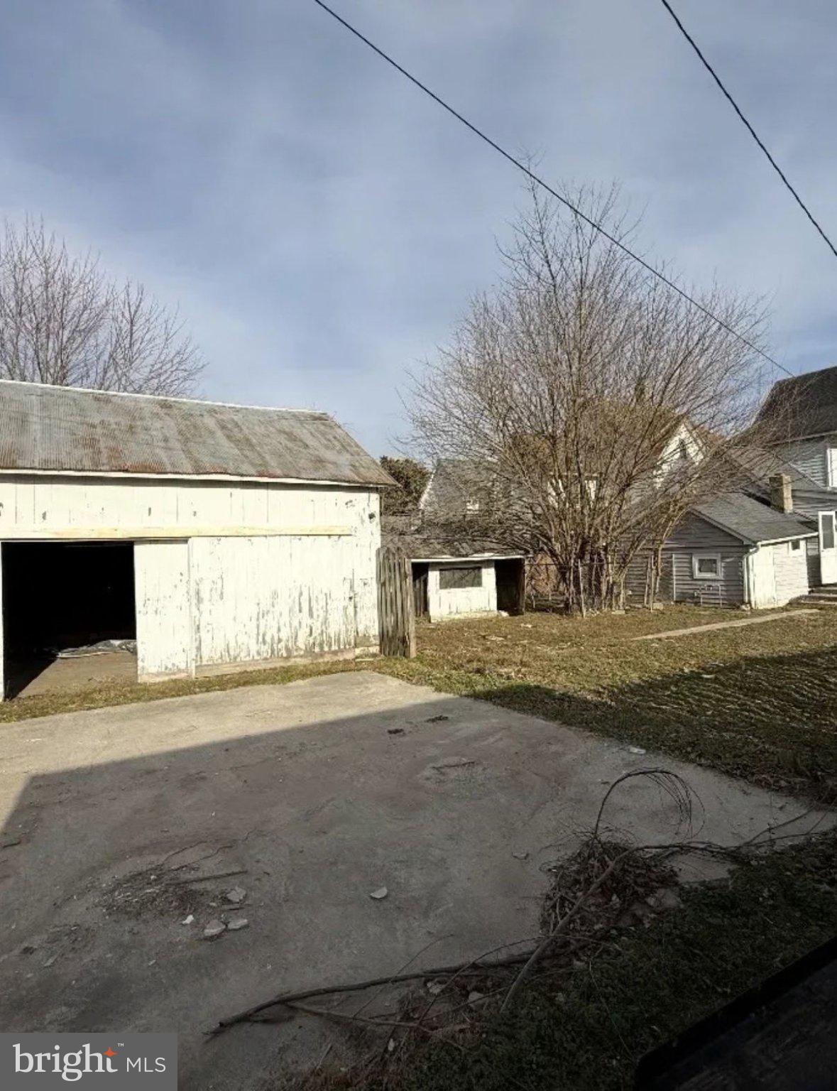 217 COMMERCE STREET