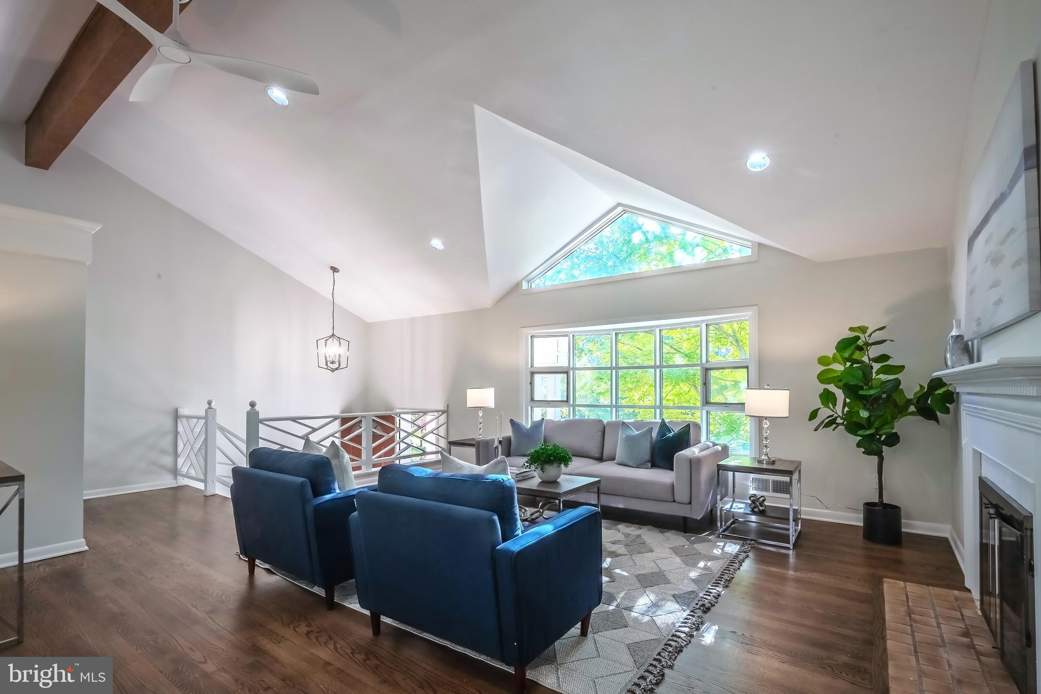 FALLS HILL - Residential