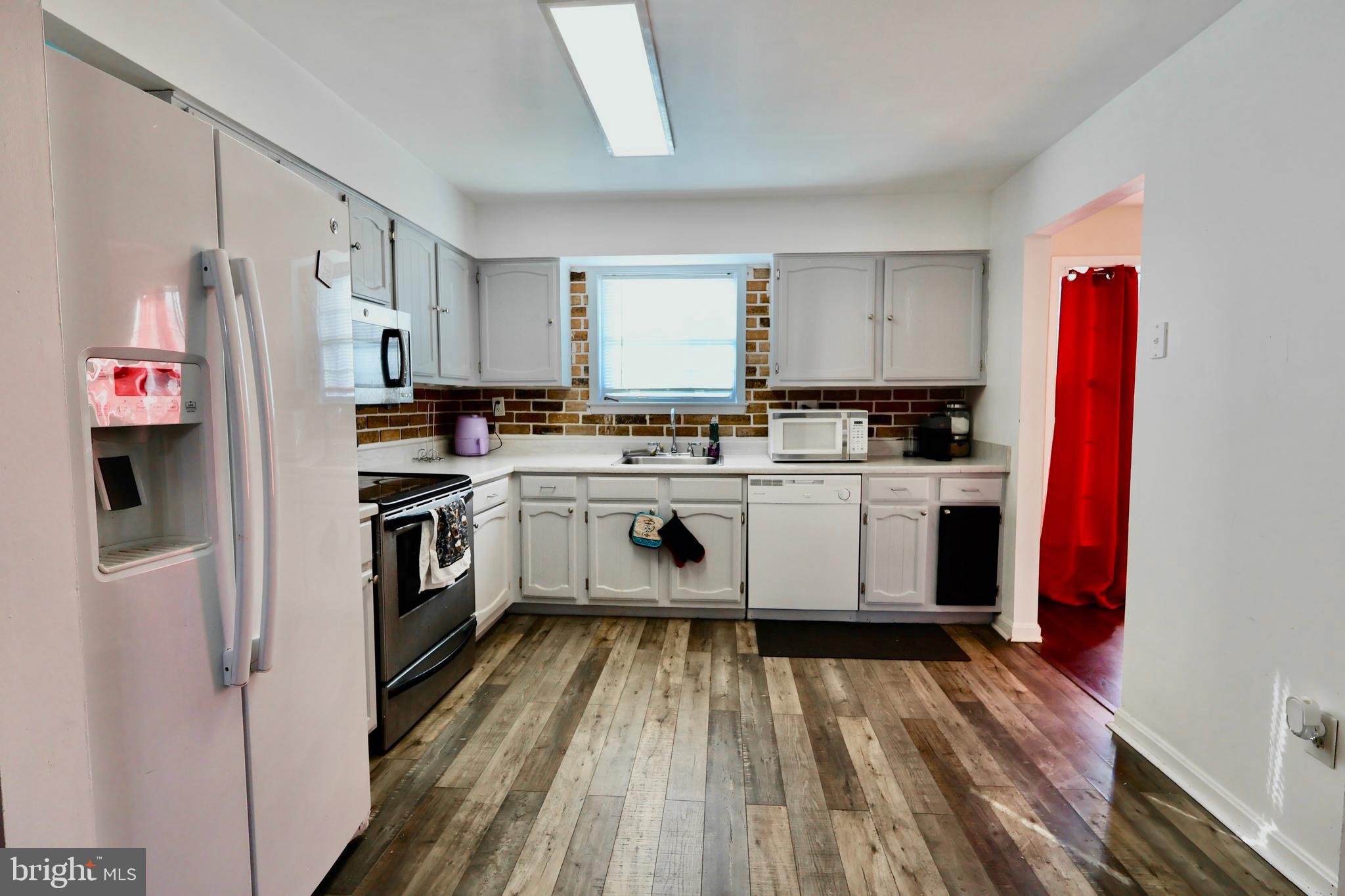 MARLTON - Residential