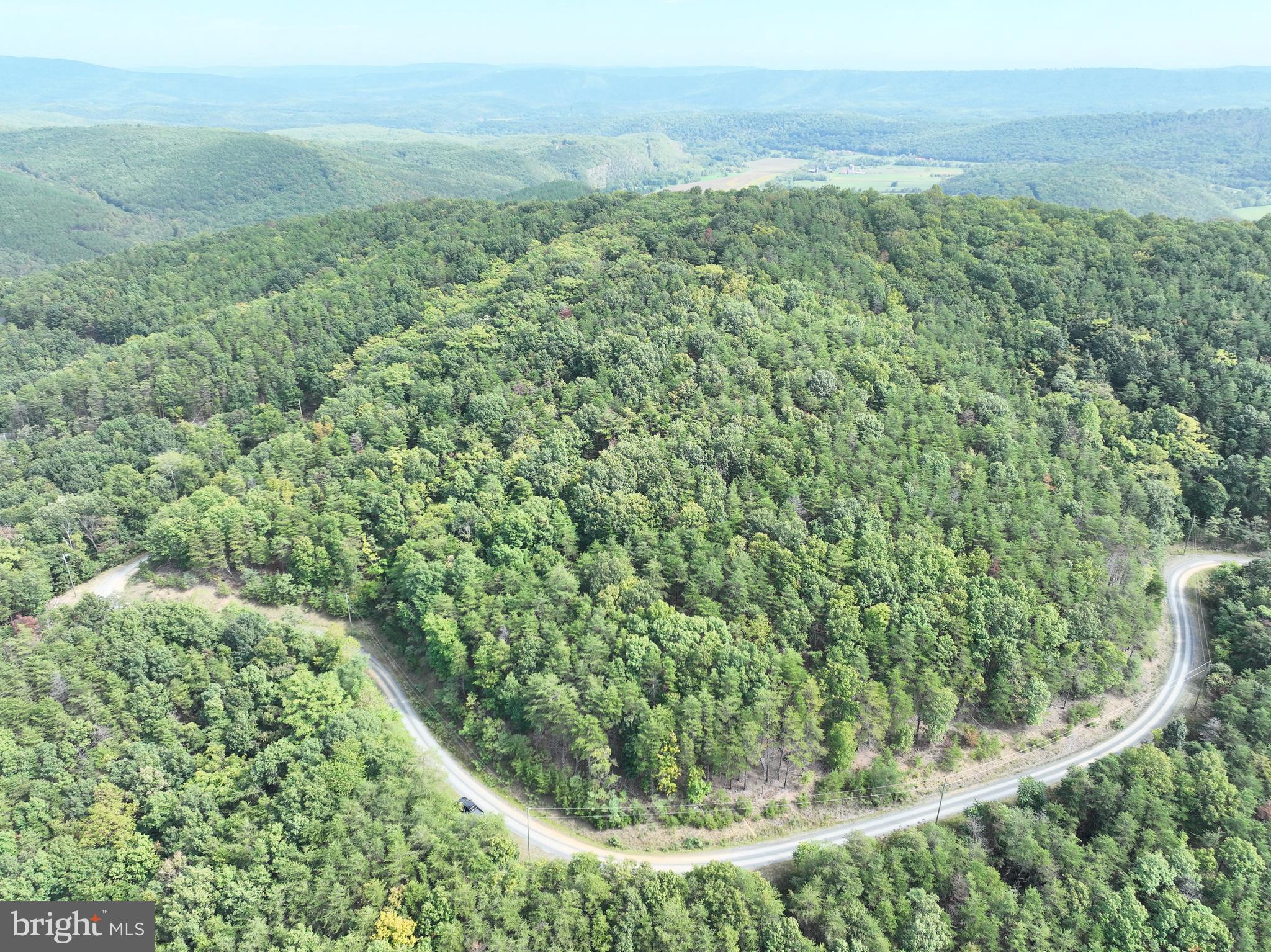 BLUFFS ON THE POTOMAC - Land