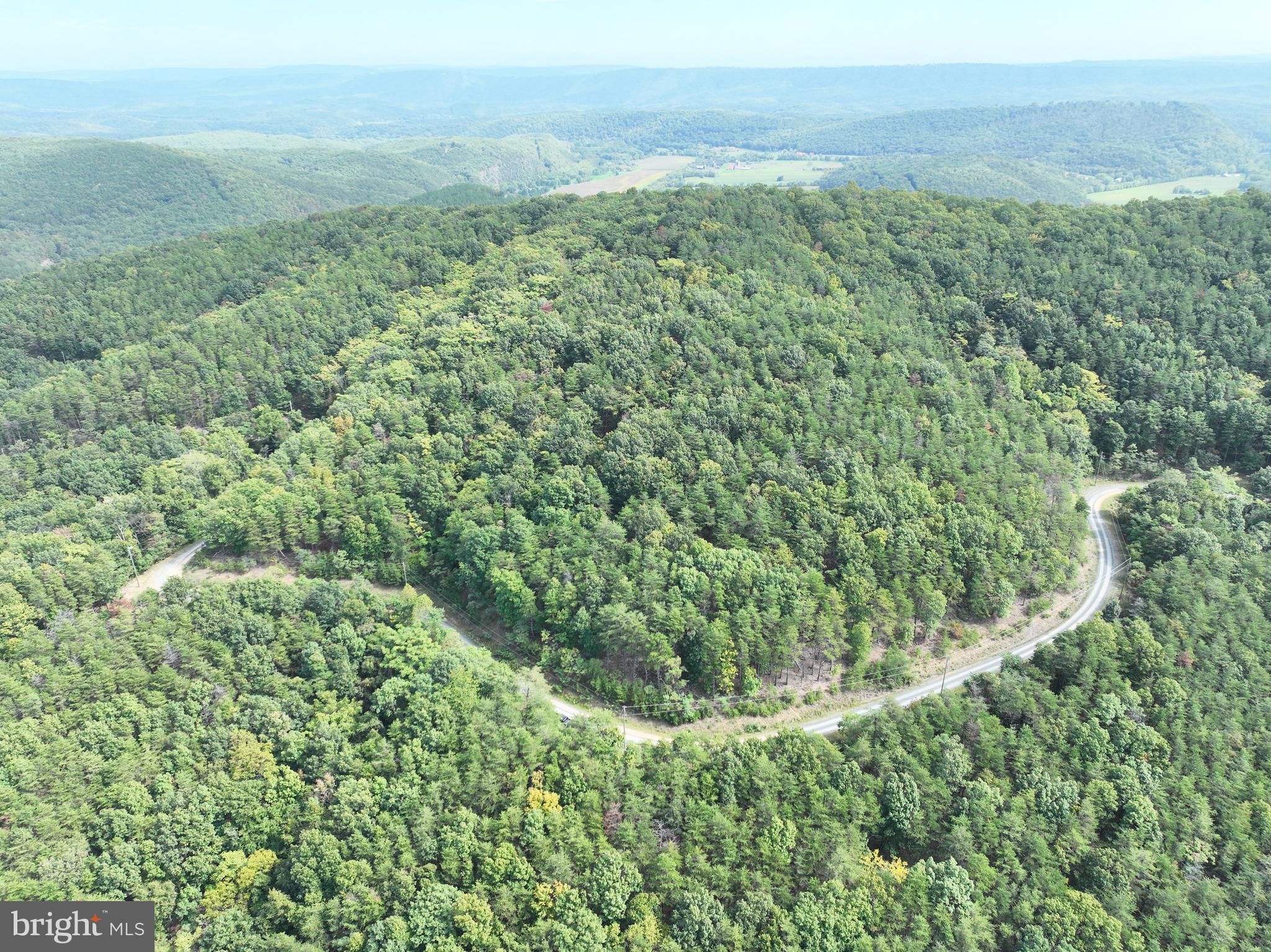 BLUFFS ON THE POTOMAC - Land