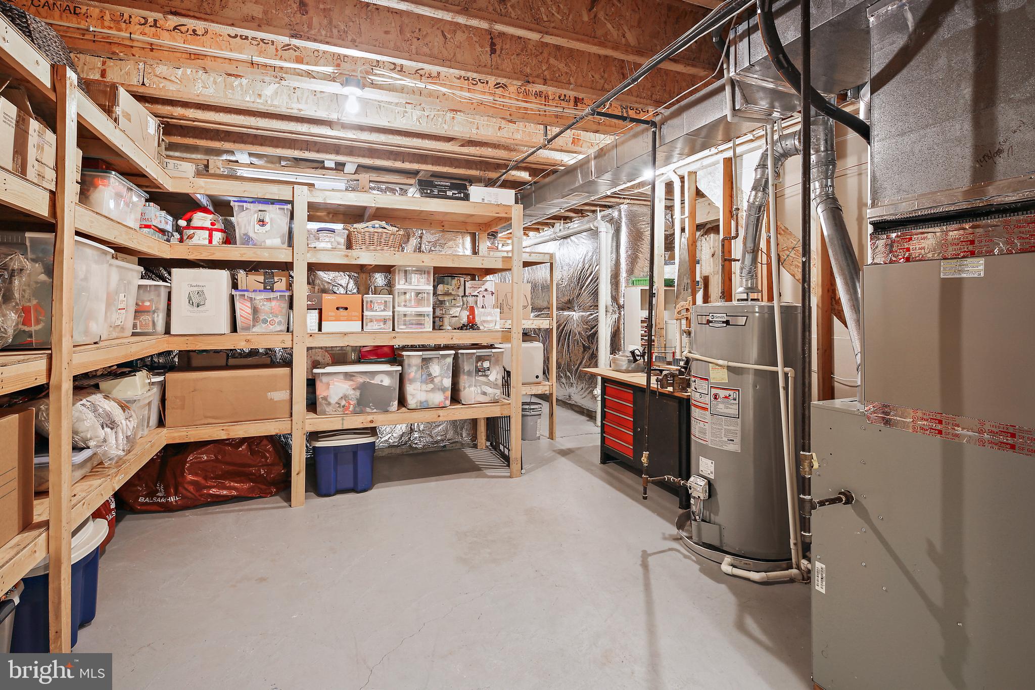 TRIADELPHIA WOODS - Residential