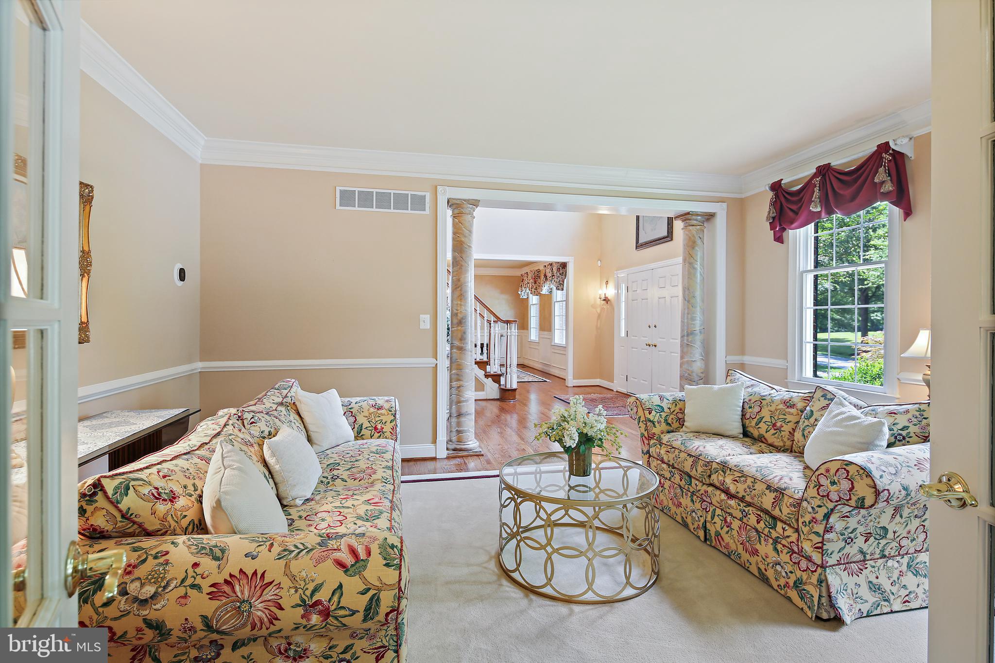 TRIADELPHIA WOODS - Residential