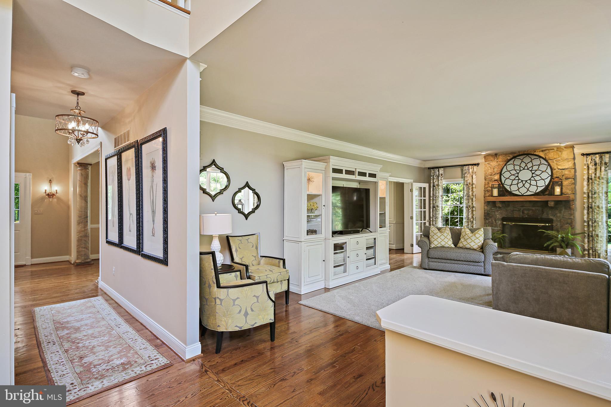 TRIADELPHIA WOODS - Residential