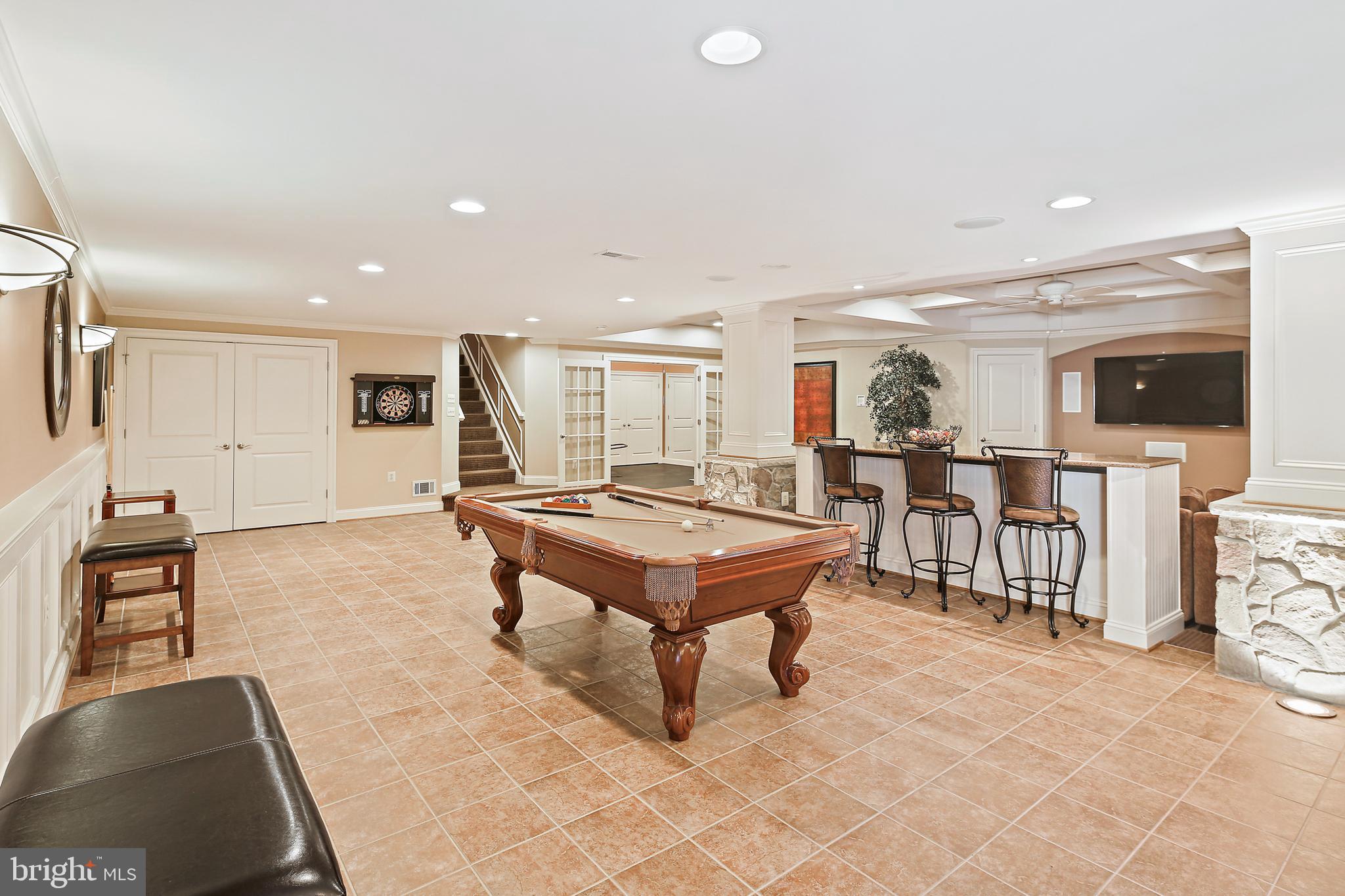 TRIADELPHIA WOODS - Residential