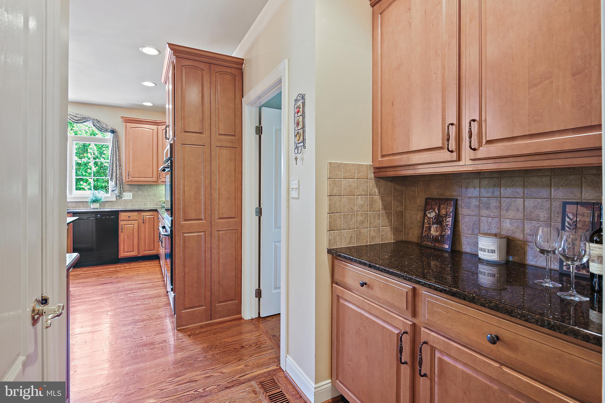 TRIADELPHIA WOODS - Residential