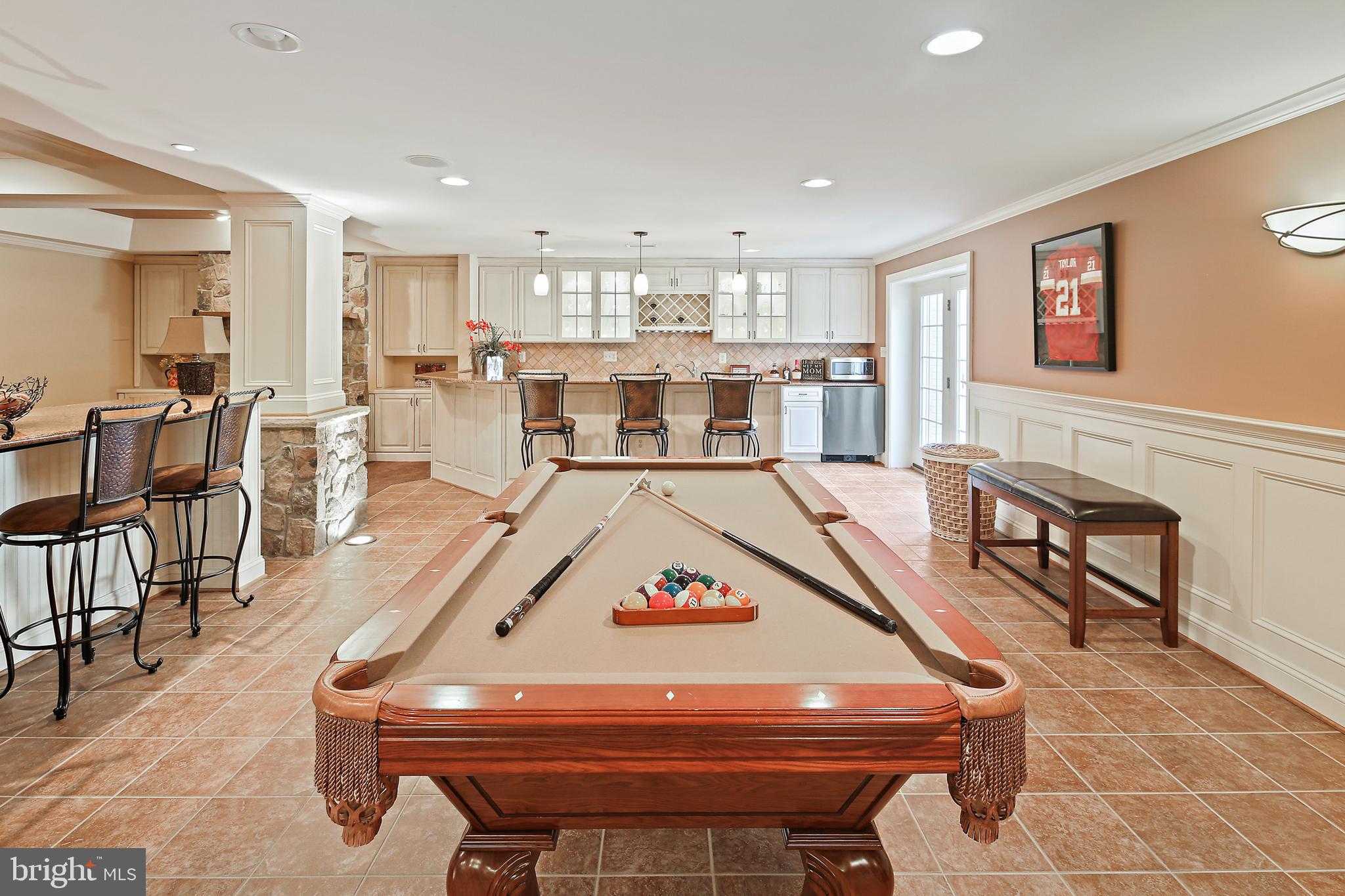 TRIADELPHIA WOODS - Residential