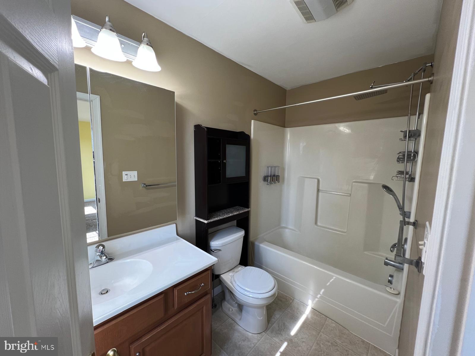 MECHANICSBURG - Residential Lease