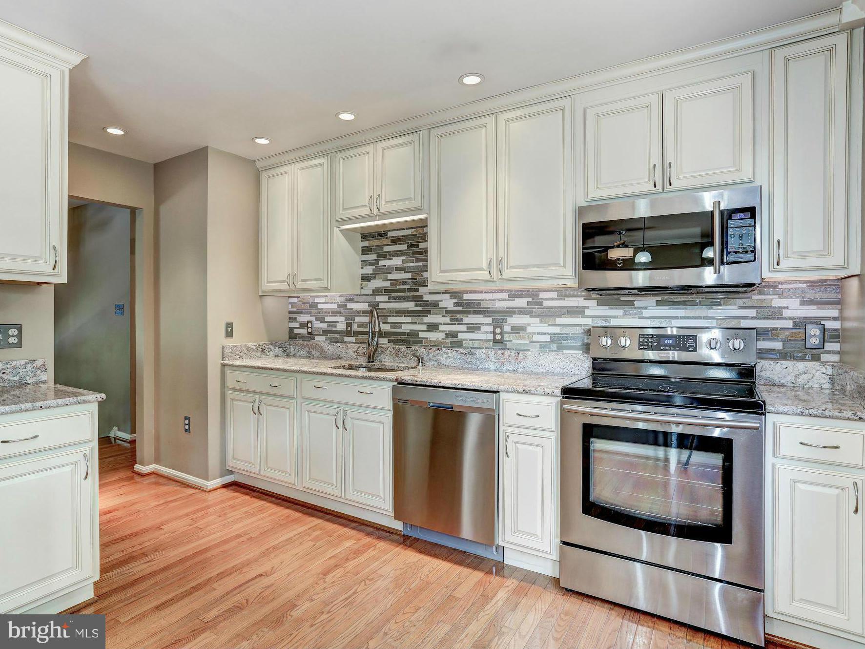 SEQUOIA FARMS - Residential