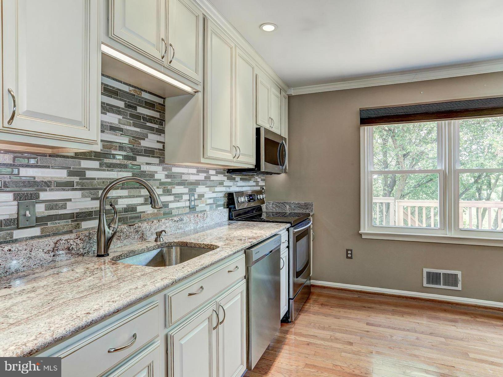 SEQUOIA FARMS - Residential