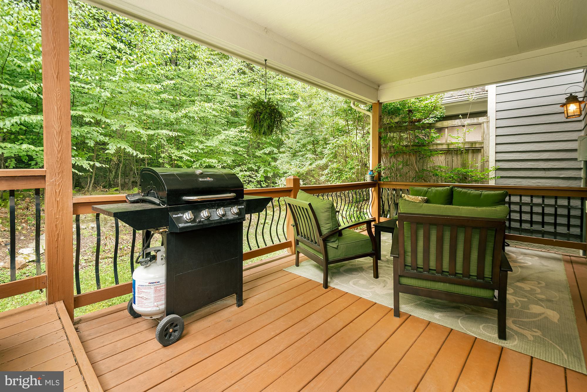 MYSTIC CREEK - Residential