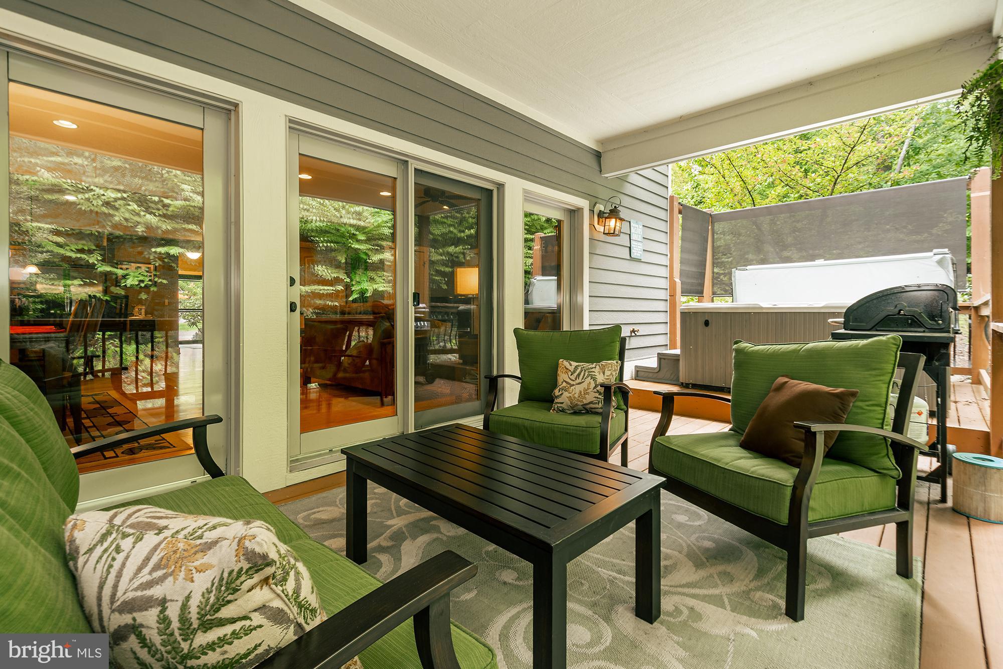 MYSTIC CREEK - Residential