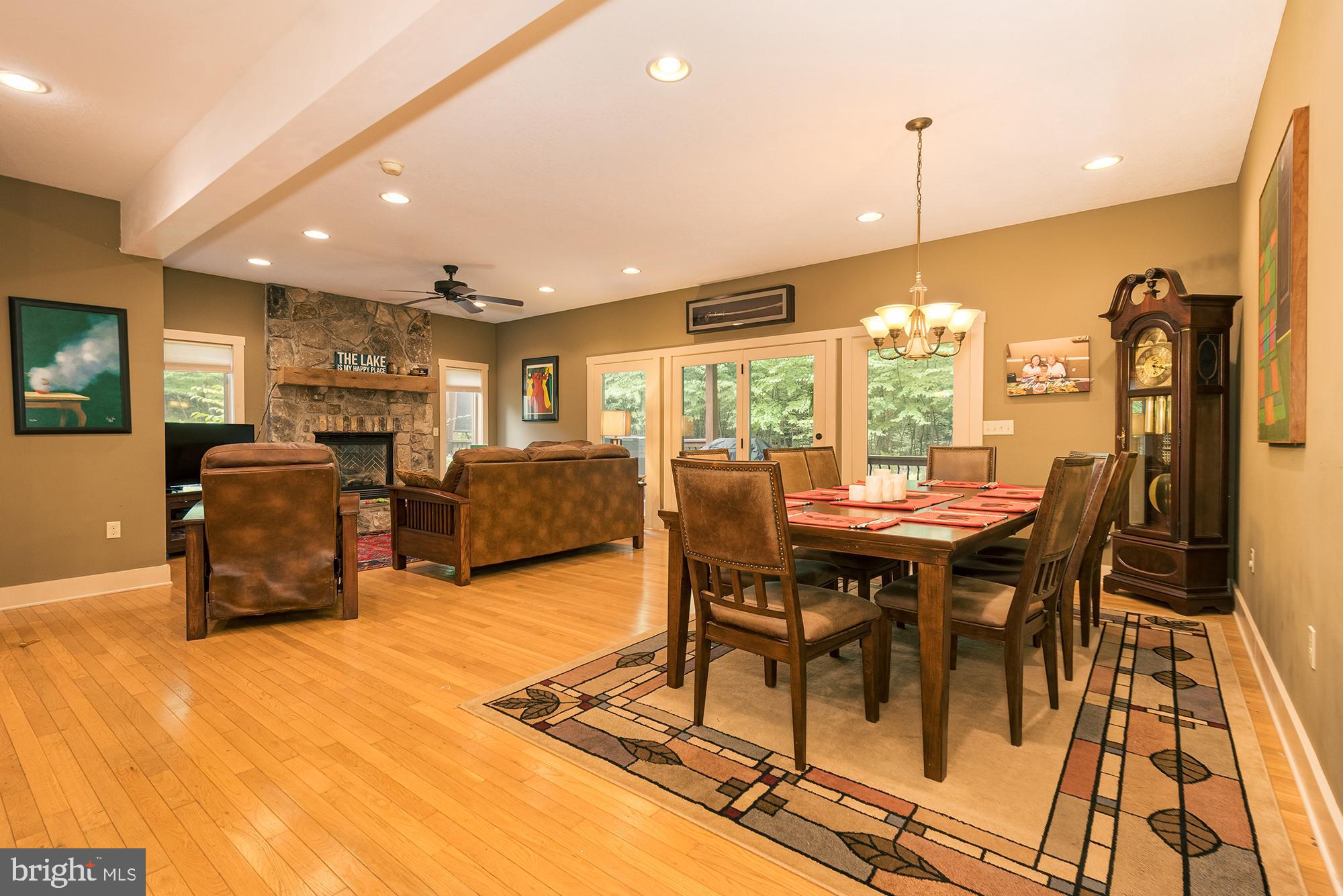 MYSTIC CREEK - Residential