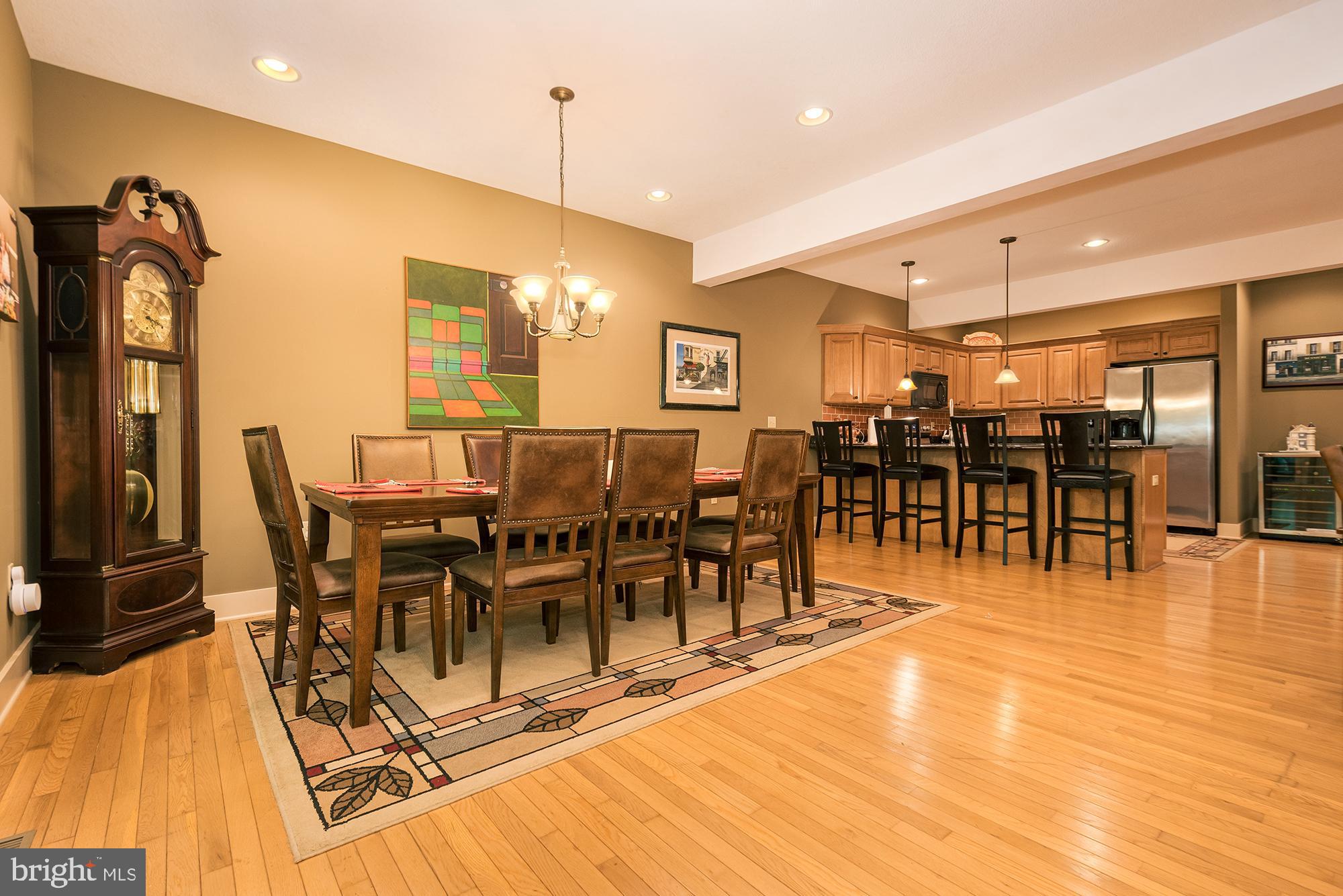 MYSTIC CREEK - Residential