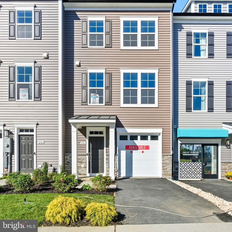 Luxury 3 level/4 bedroom townhome with 1 car garage located in the heart of Winchester!
*OFFERING UP TO 7K IN CLOSING ASSISTANCE FOR PRIMARY RESIDENCE WITH USE OF APPROVED LENDER AND TITLE. CONTACT CO LISTING AGENT/CONSULTANT FOR DETAILS* 
MOVE-IN READY! Featuring Bedford II in Valor Crossing! Open concept kitchen located next to the country eat in dining and living room. Kitchen has extended island with quartz countertop. This home includes a box bay rear window with sliding glass door that leads to a 10' x 14' maintenance free deck. Luxury Vinyl Plank on entire main level or 2nd floor of living space. Primary suite with large walk-in closet, dual vanity, and oversized seated shower in primary bath. Covered front porch leads into the foyer. Attached 1 car garage leads to the rec room with full bath and walk in shower.