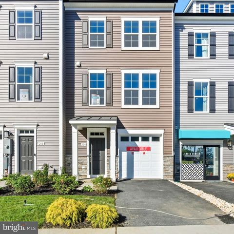 Condo For Sale - 206 Monteith Drive<br/> WINCHESTER, VA 22601