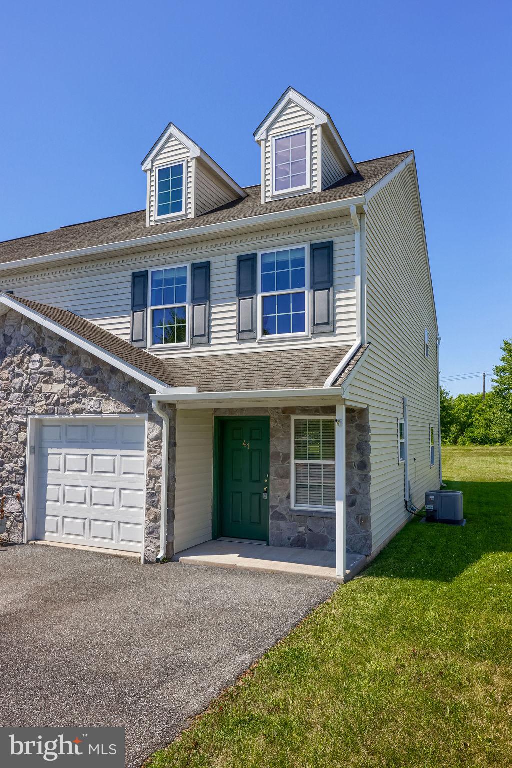 41 HERON DRIVE
