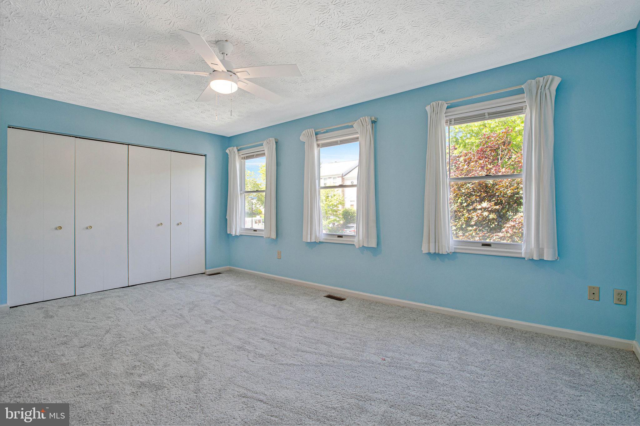 KINGS MEADE - Residential