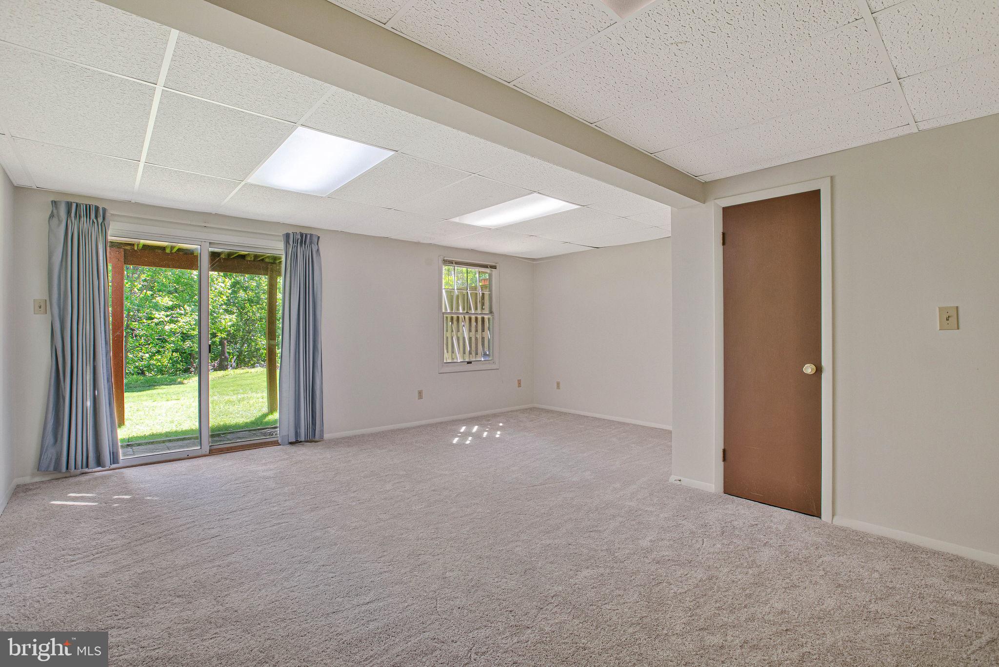 KINGS MEADE - Residential