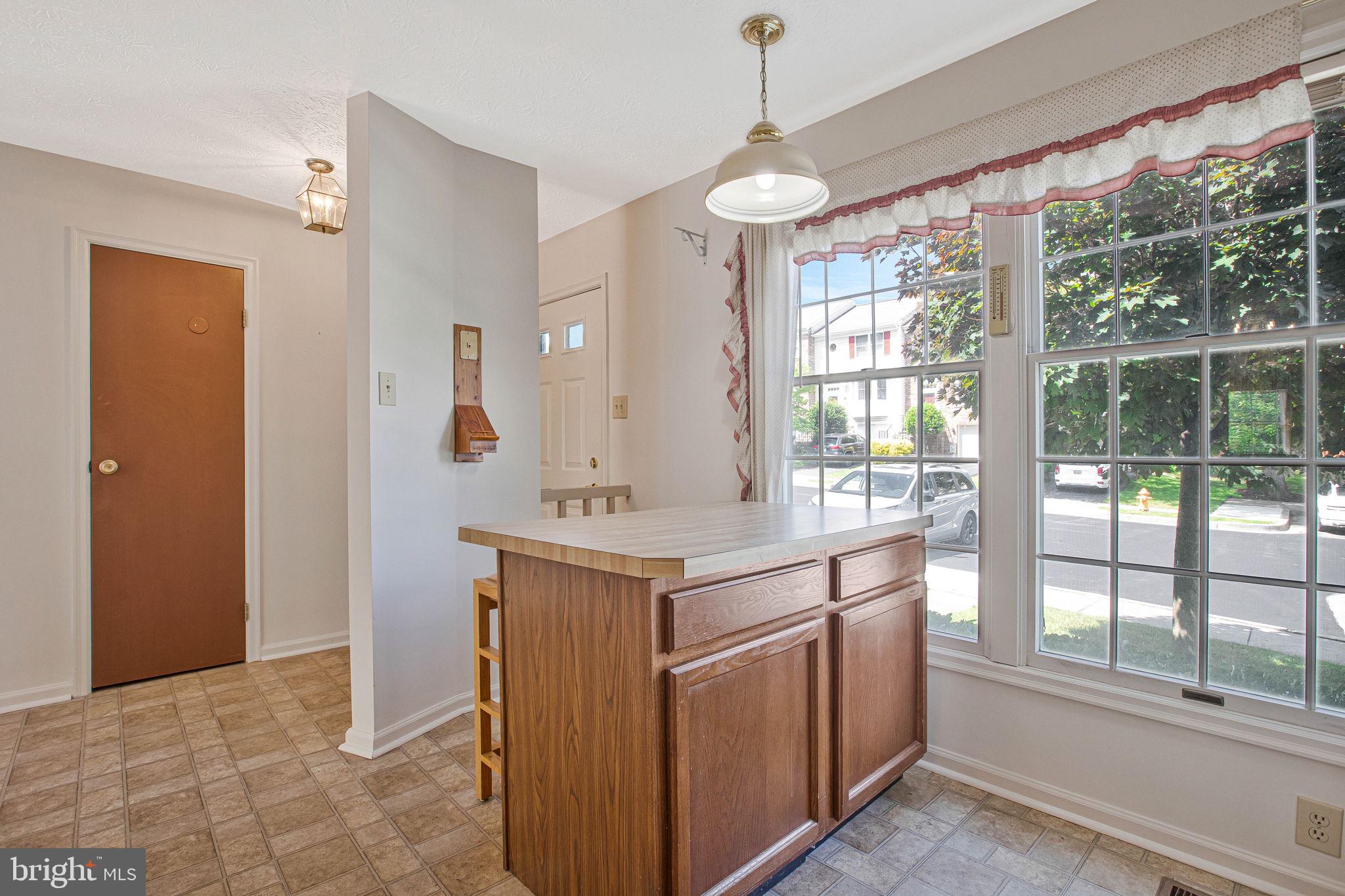 KINGS MEADE - Residential