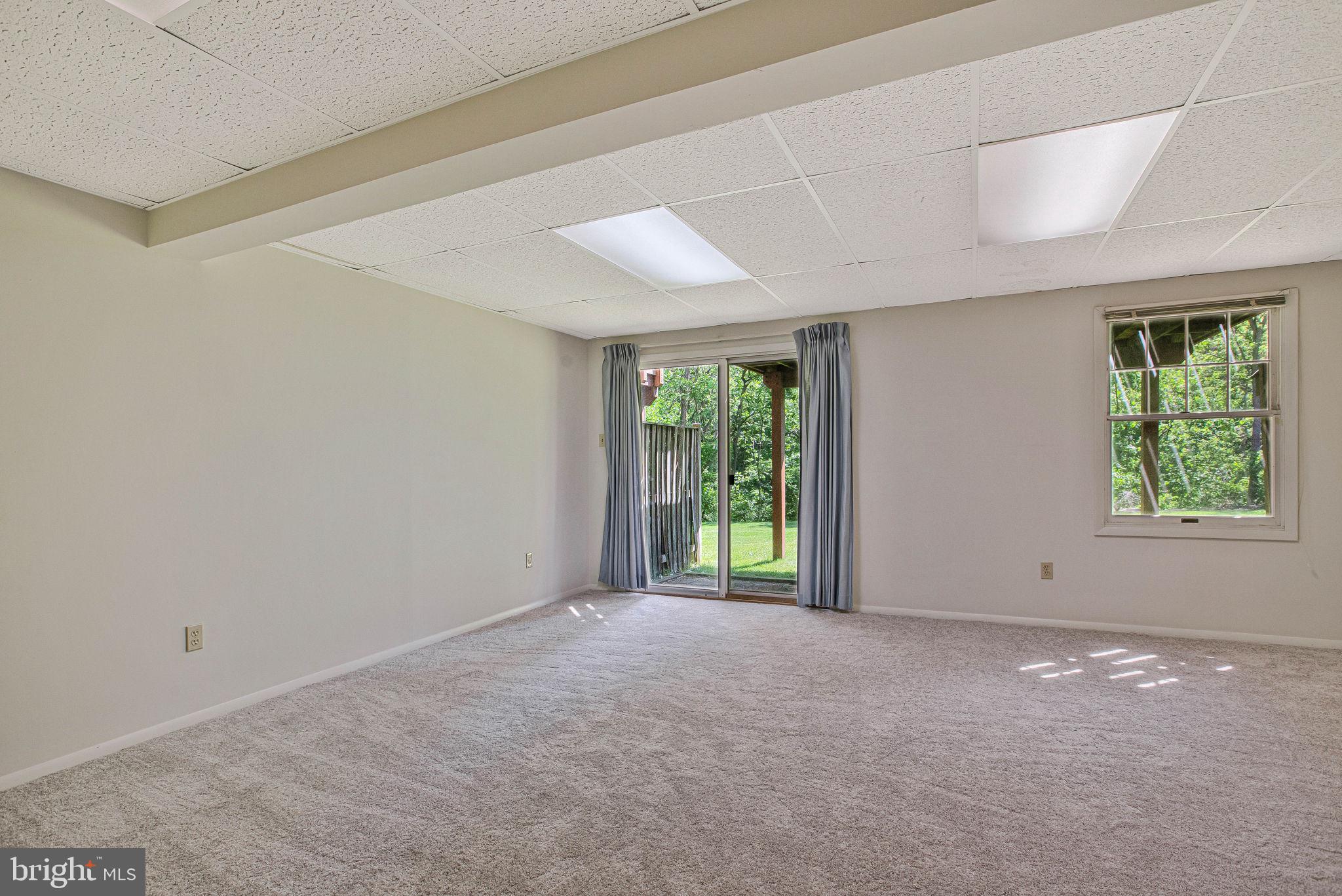 KINGS MEADE - Residential
