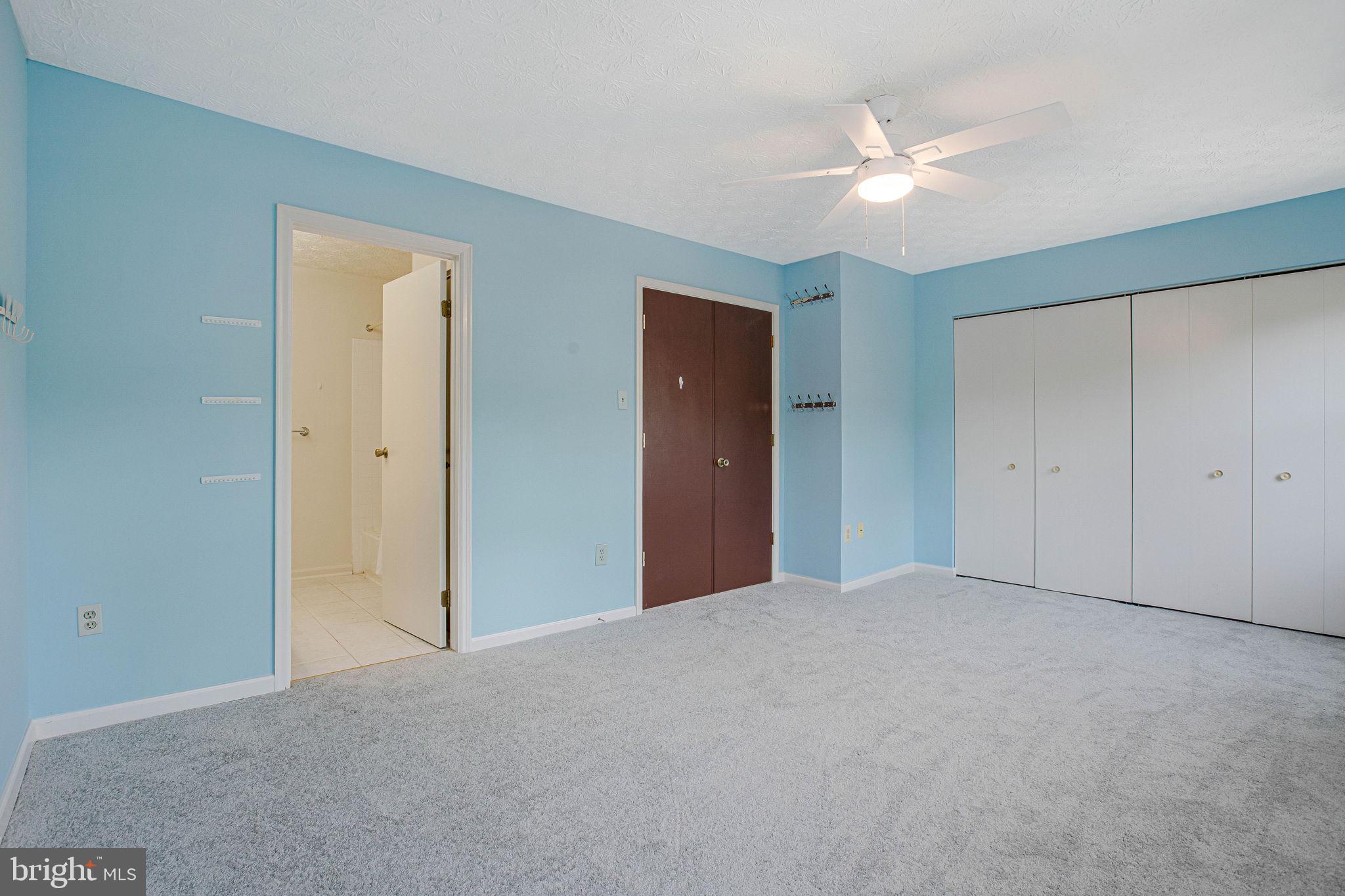 KINGS MEADE - Residential