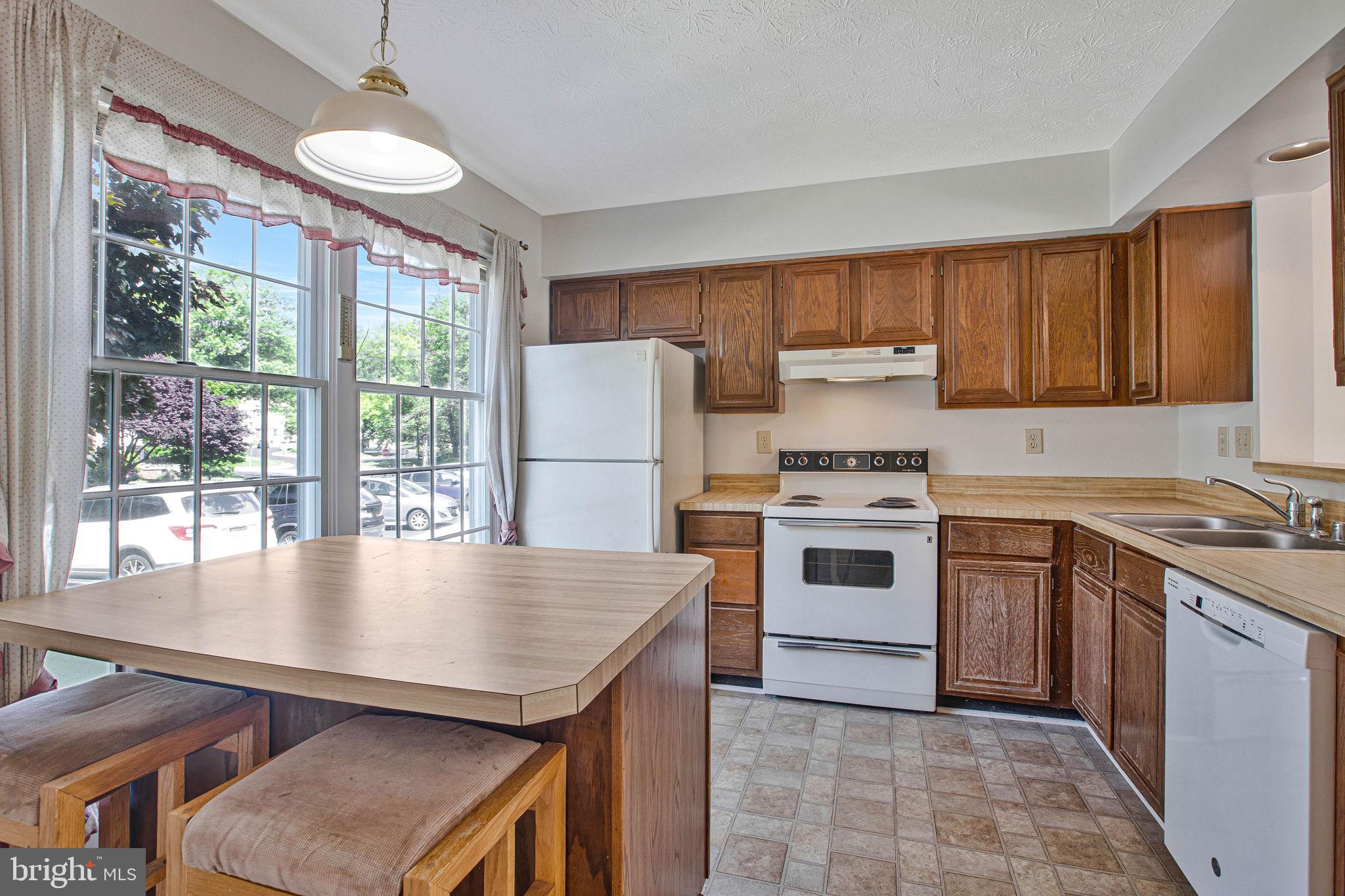 KINGS MEADE - Residential