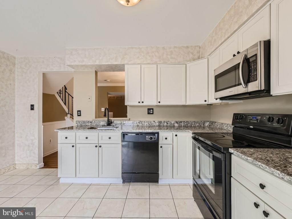 VILLA CAPRI - Residential