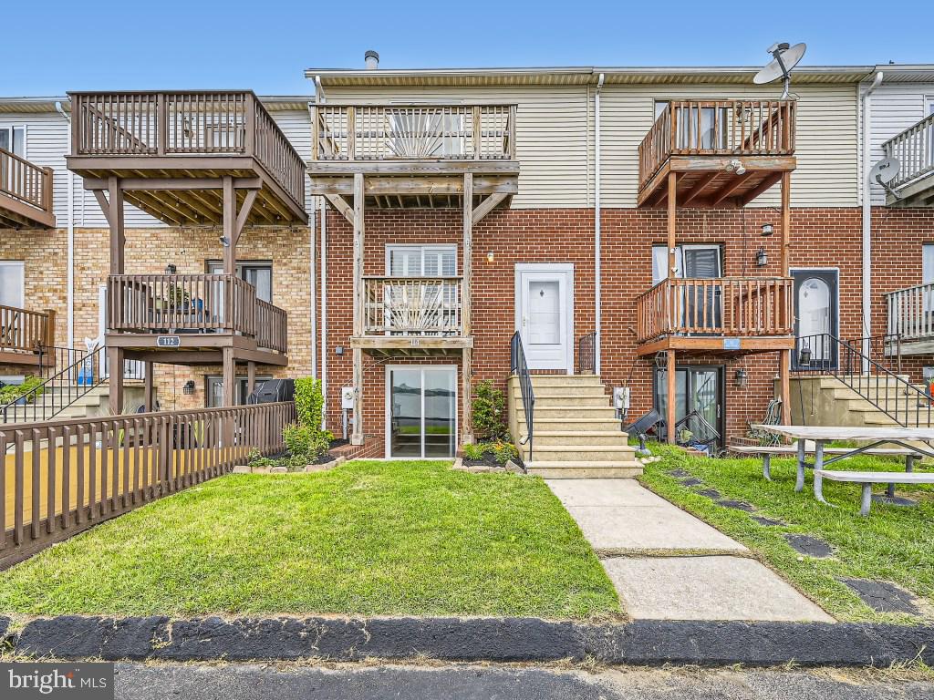 VILLA CAPRI - Residential