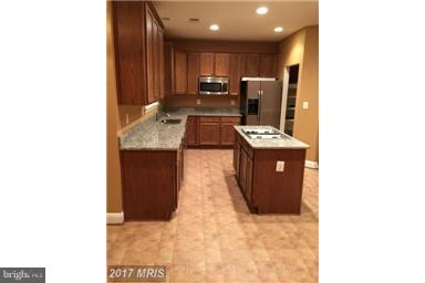 SPYGLASS HILL - Residential Lease