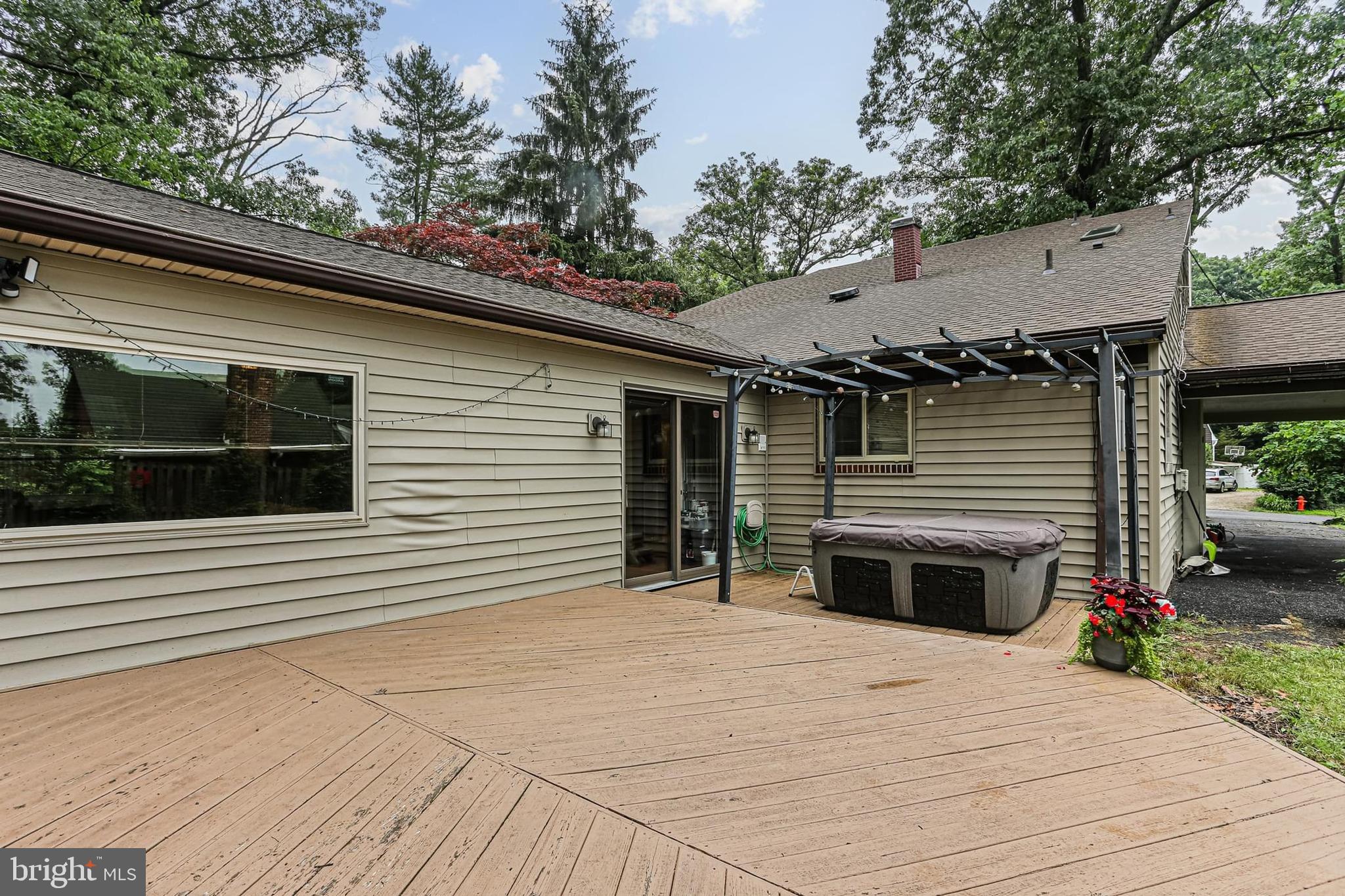 LUTHERVILLE HEIGHTS - Residential