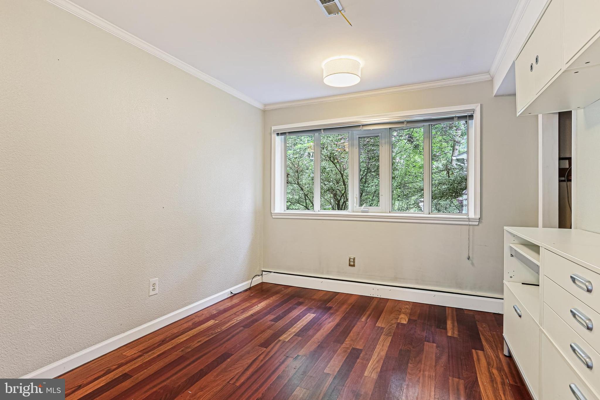 LUTHERVILLE HEIGHTS - Residential