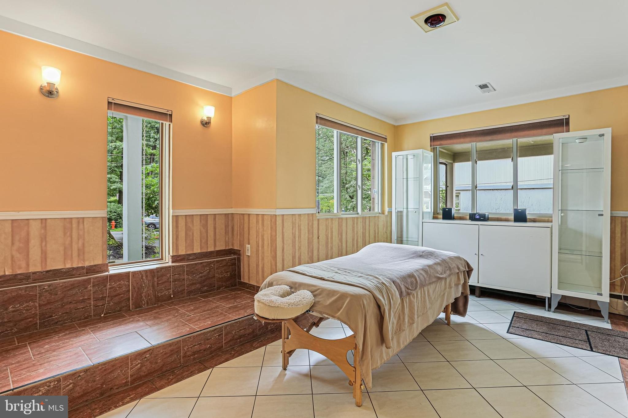 LUTHERVILLE HEIGHTS - Residential