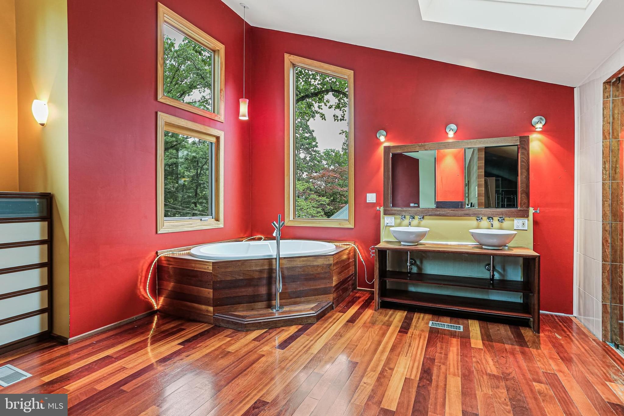 LUTHERVILLE HEIGHTS - Residential