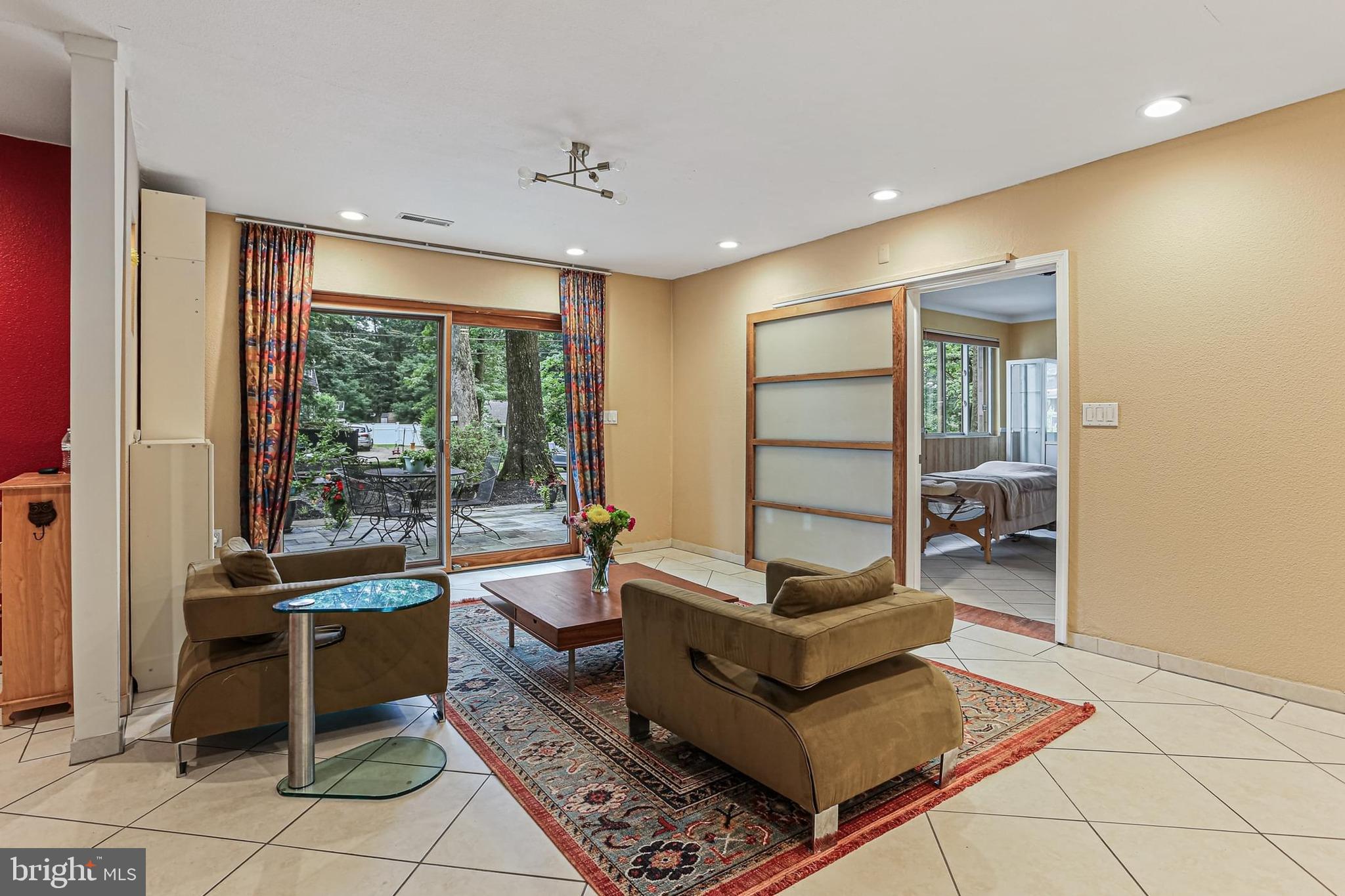 LUTHERVILLE HEIGHTS - Residential