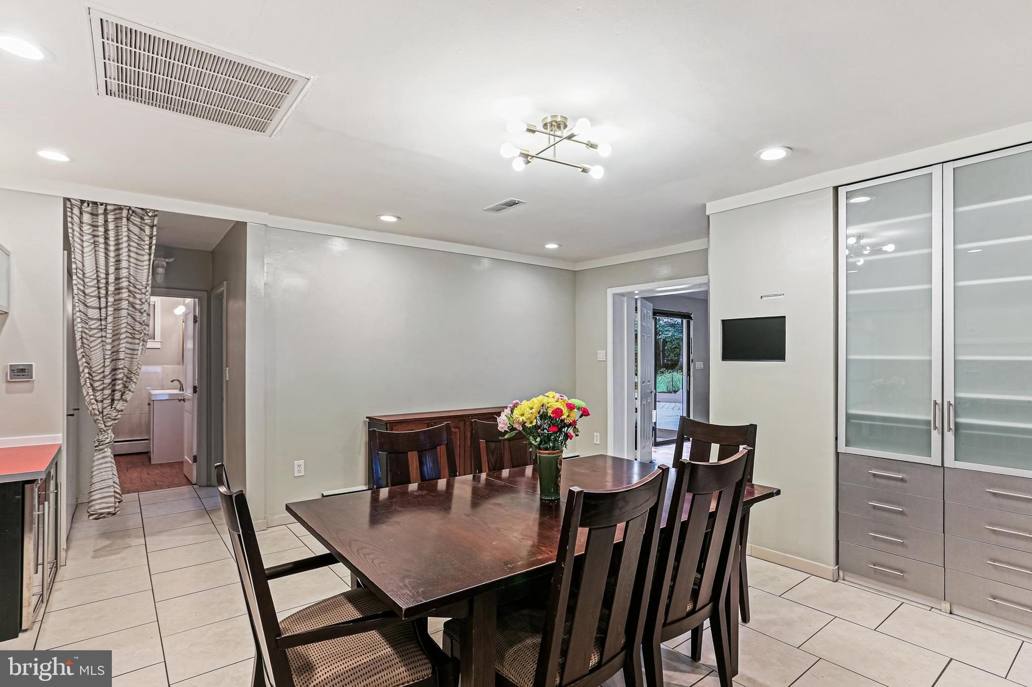 LUTHERVILLE HEIGHTS - Residential