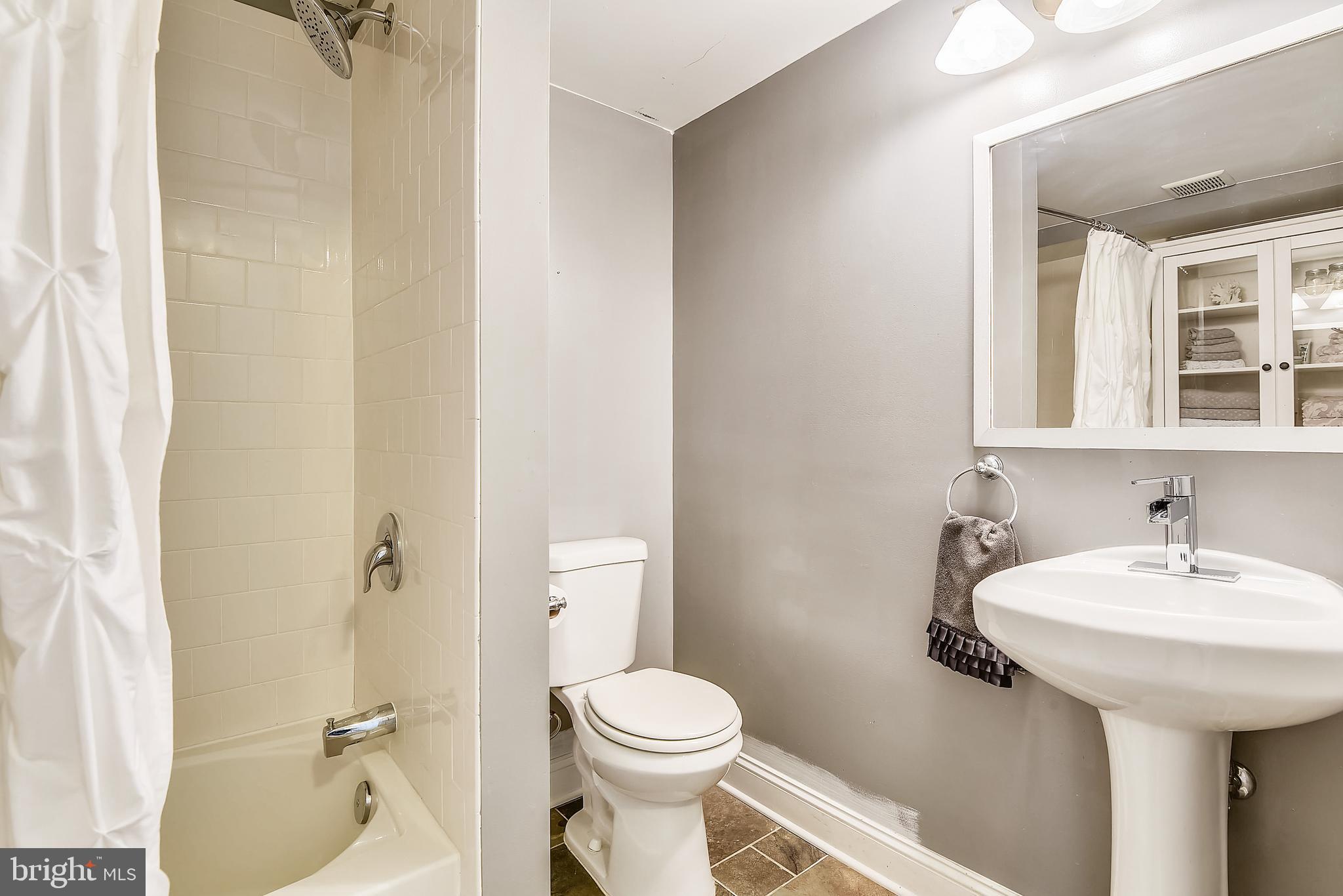 HOMEWOOD - Residential