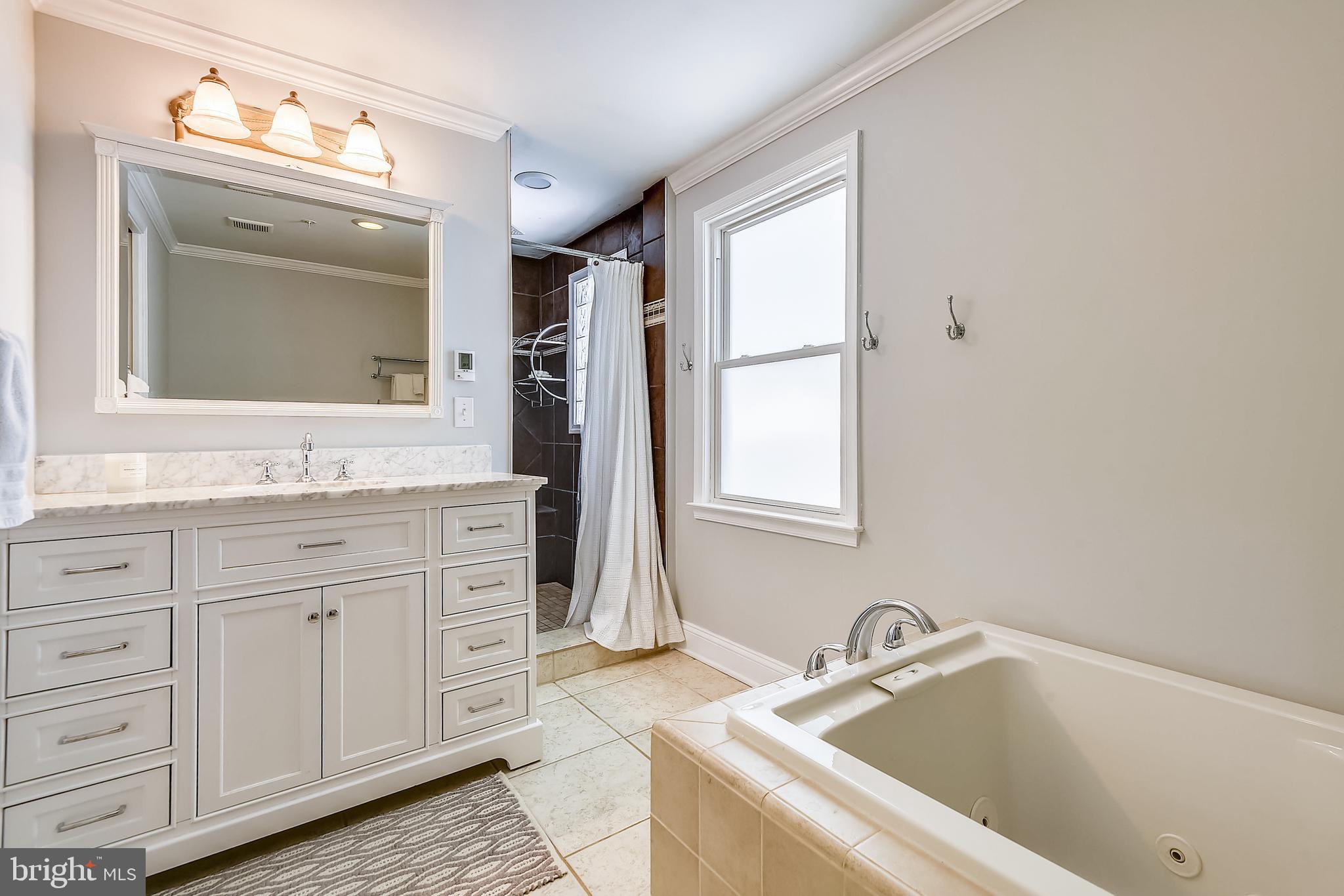 HOMEWOOD - Residential