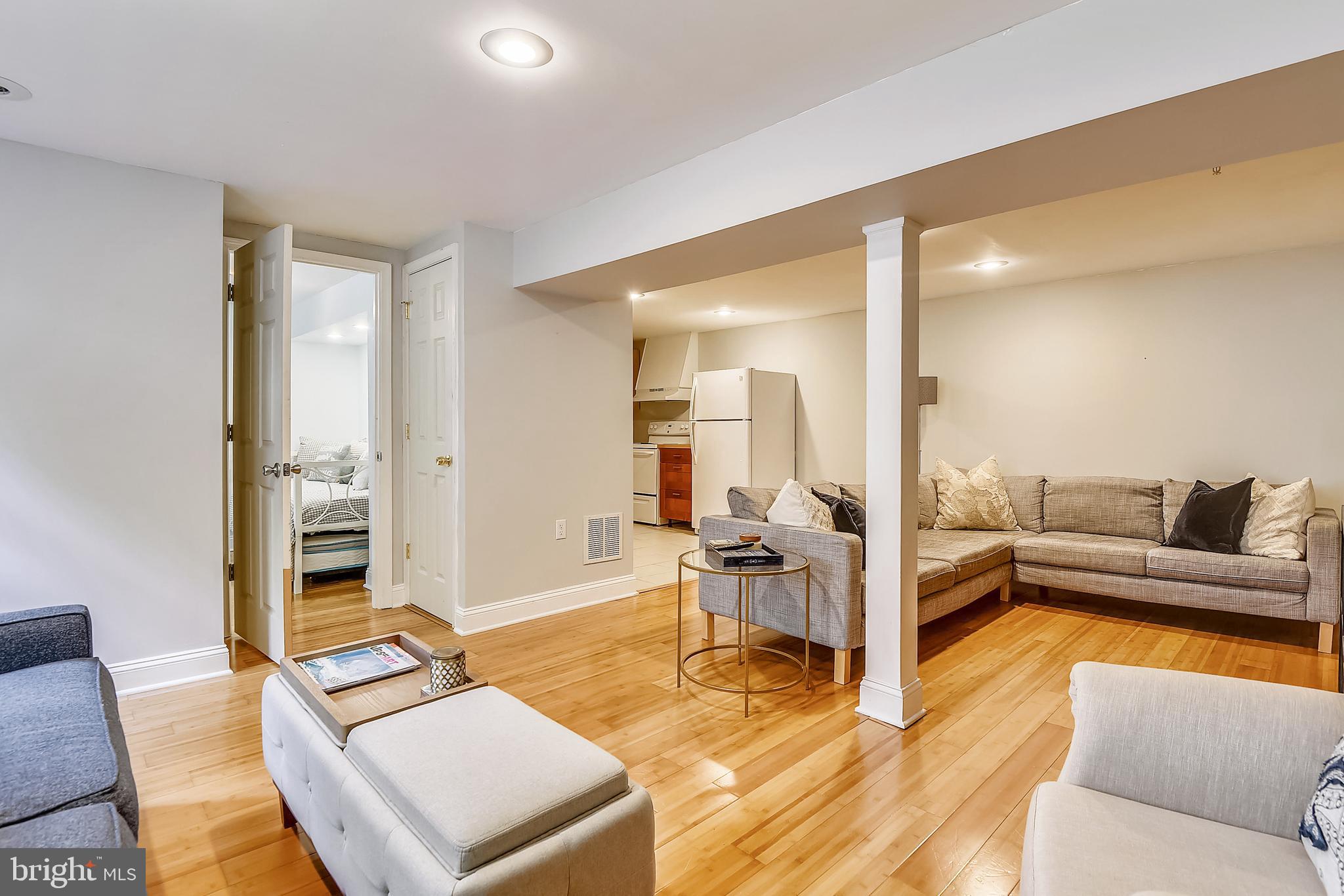 HOMEWOOD - Residential