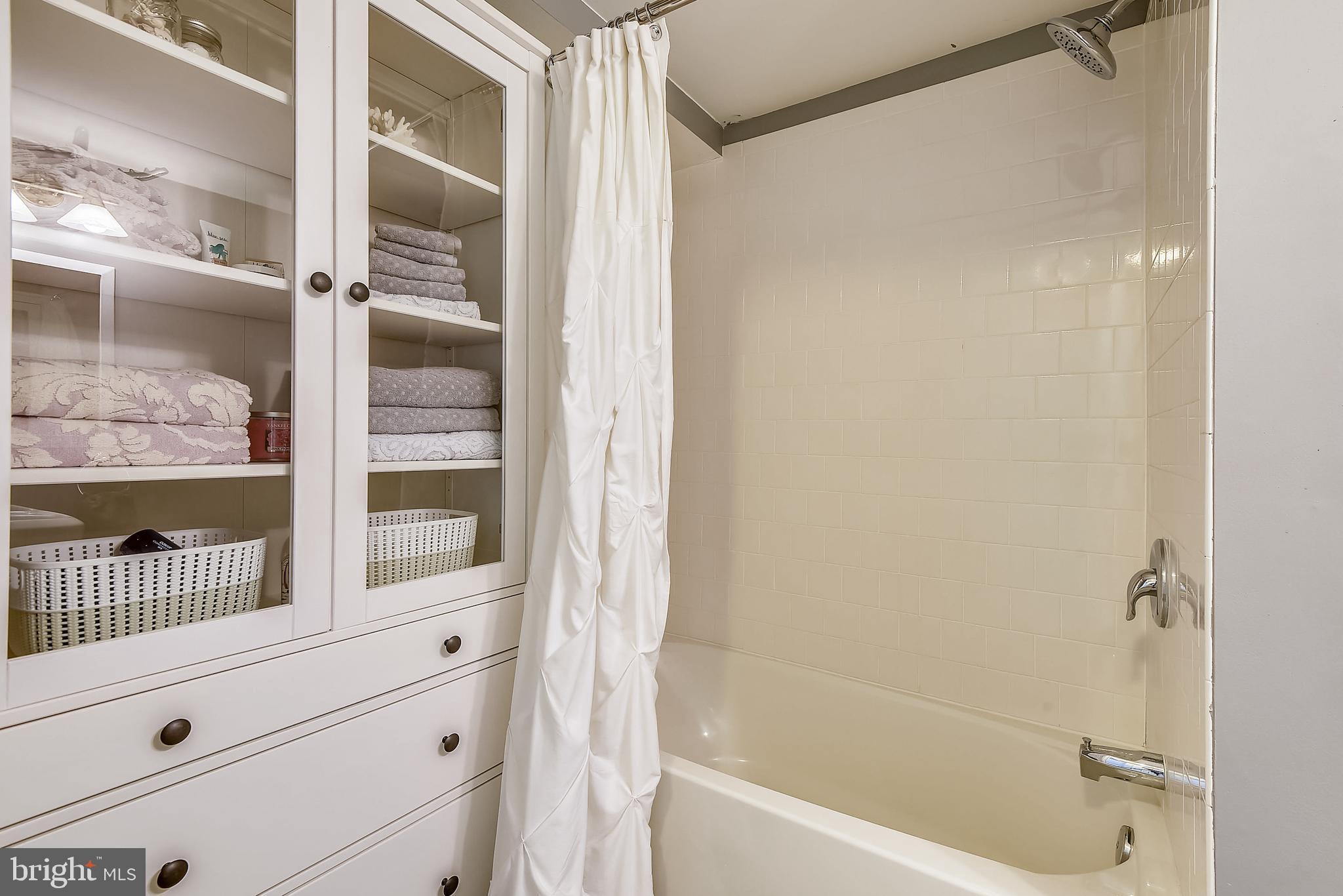 HOMEWOOD - Residential