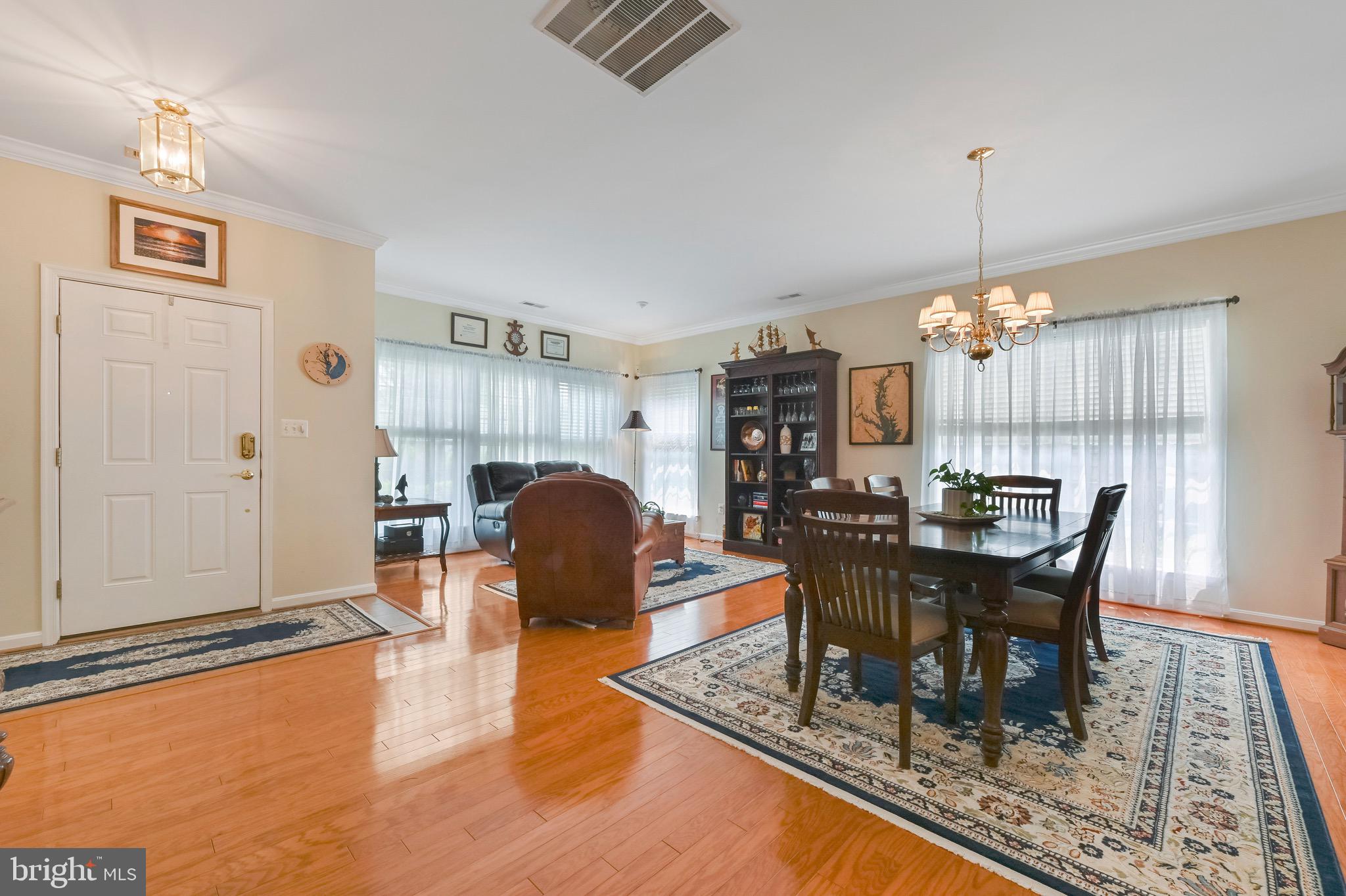 SYMPHONY VILLAGE AT CENTREVILLE - Residential