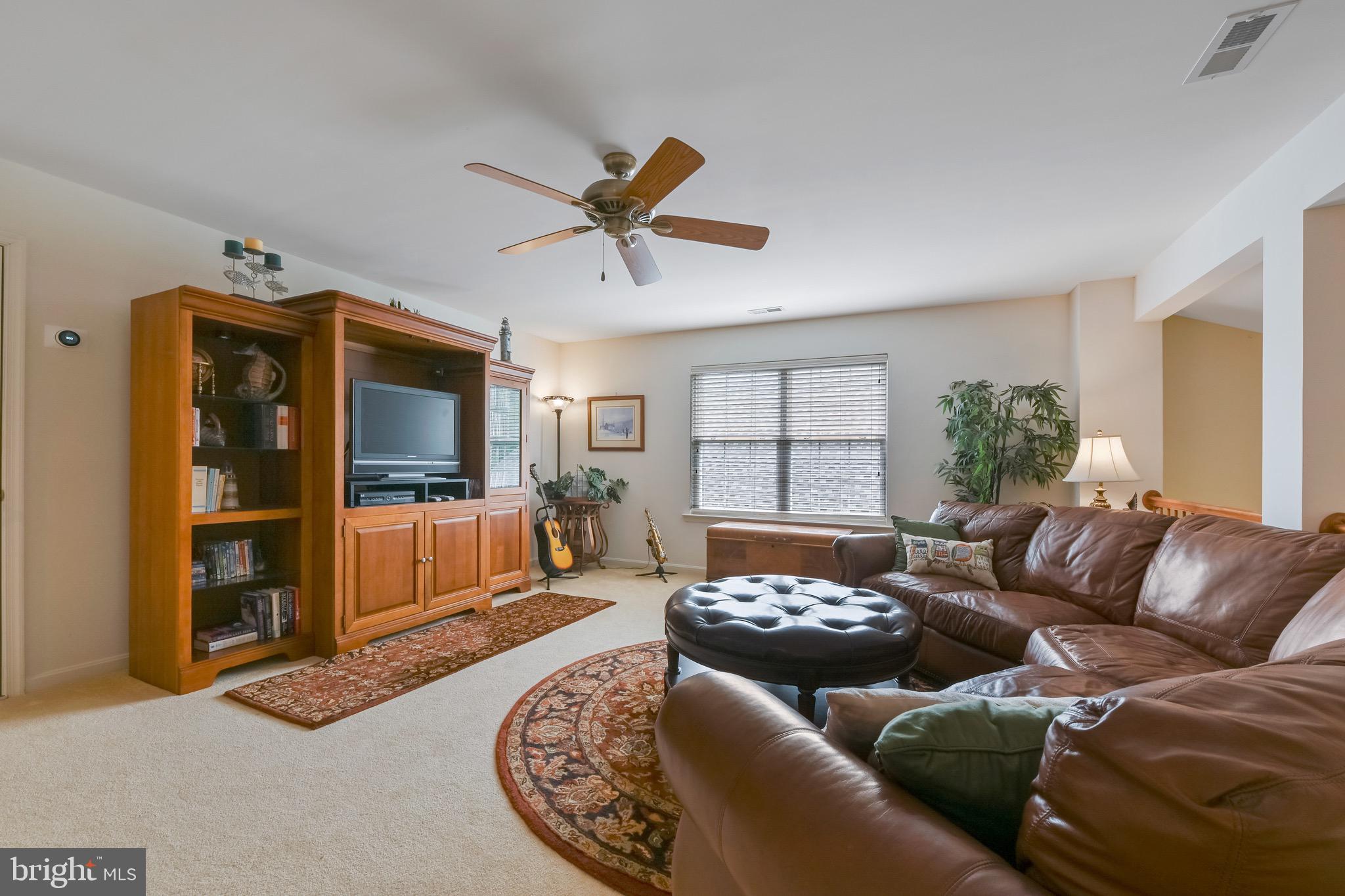 SYMPHONY VILLAGE AT CENTREVILLE - Residential