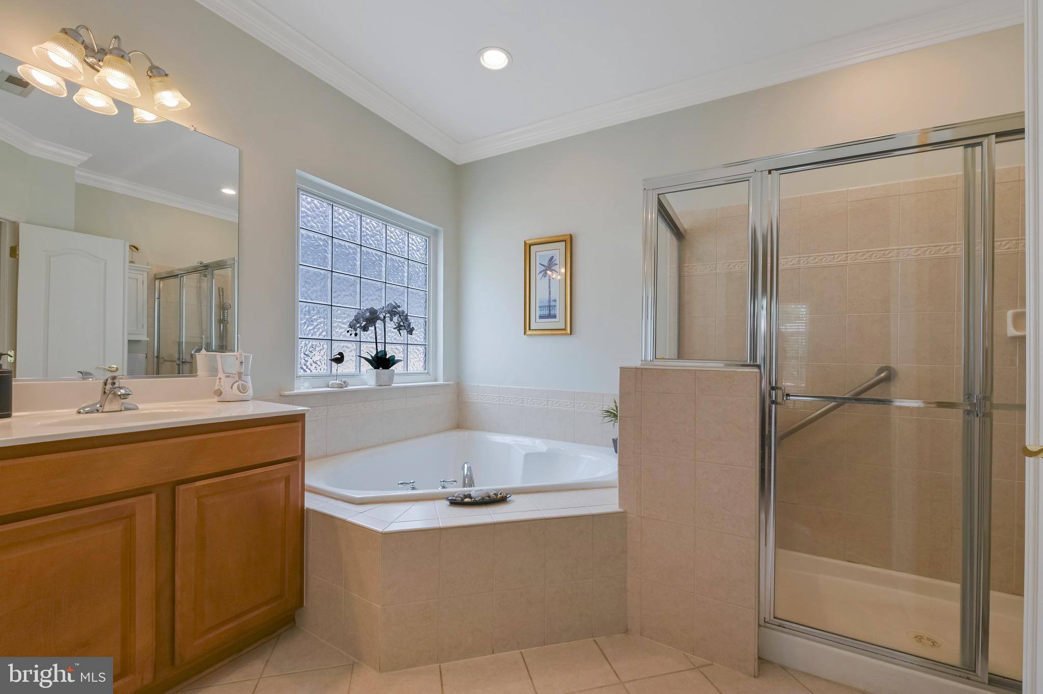 SYMPHONY VILLAGE AT CENTREVILLE - Residential