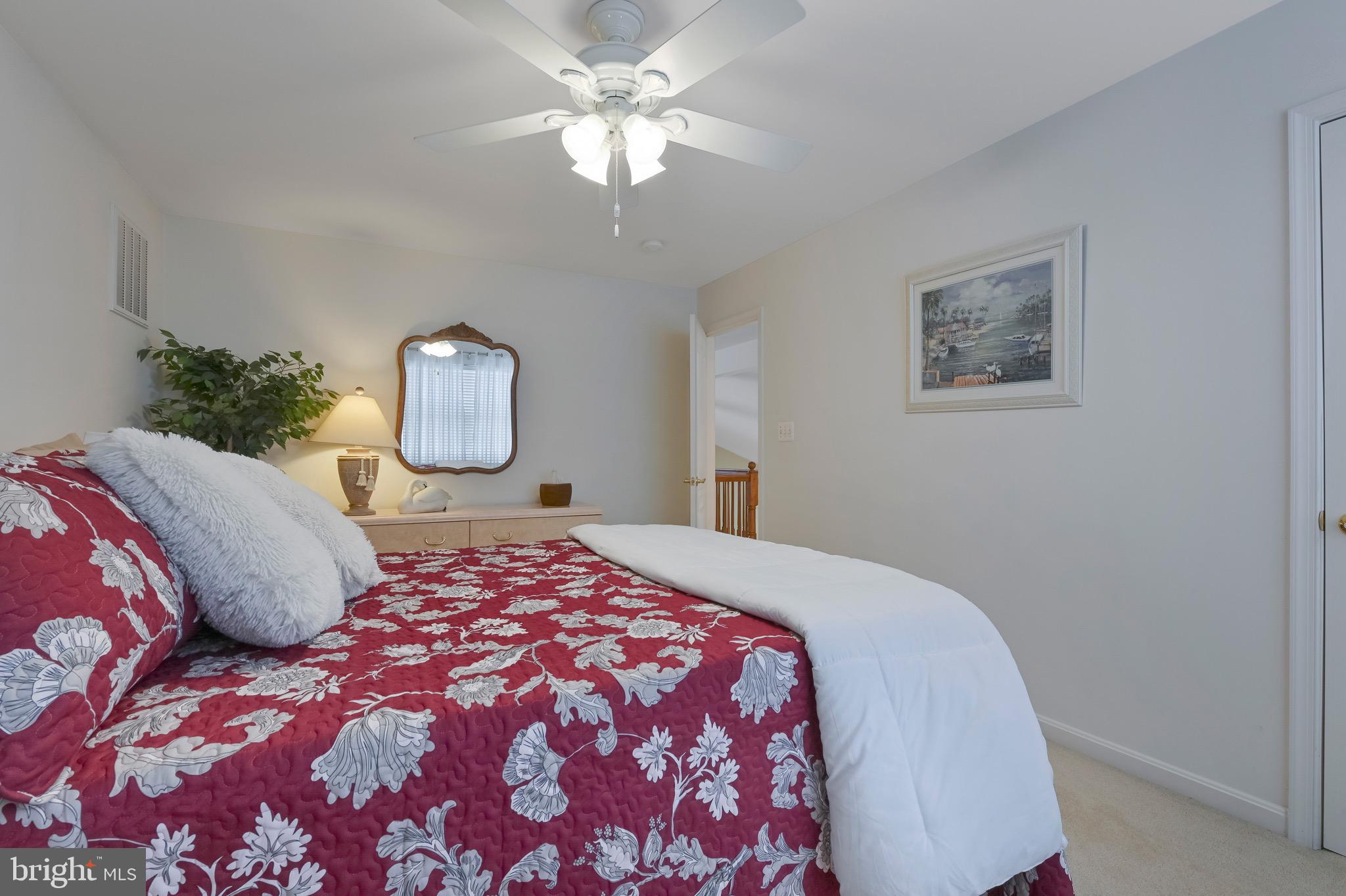 SYMPHONY VILLAGE AT CENTREVILLE - Residential